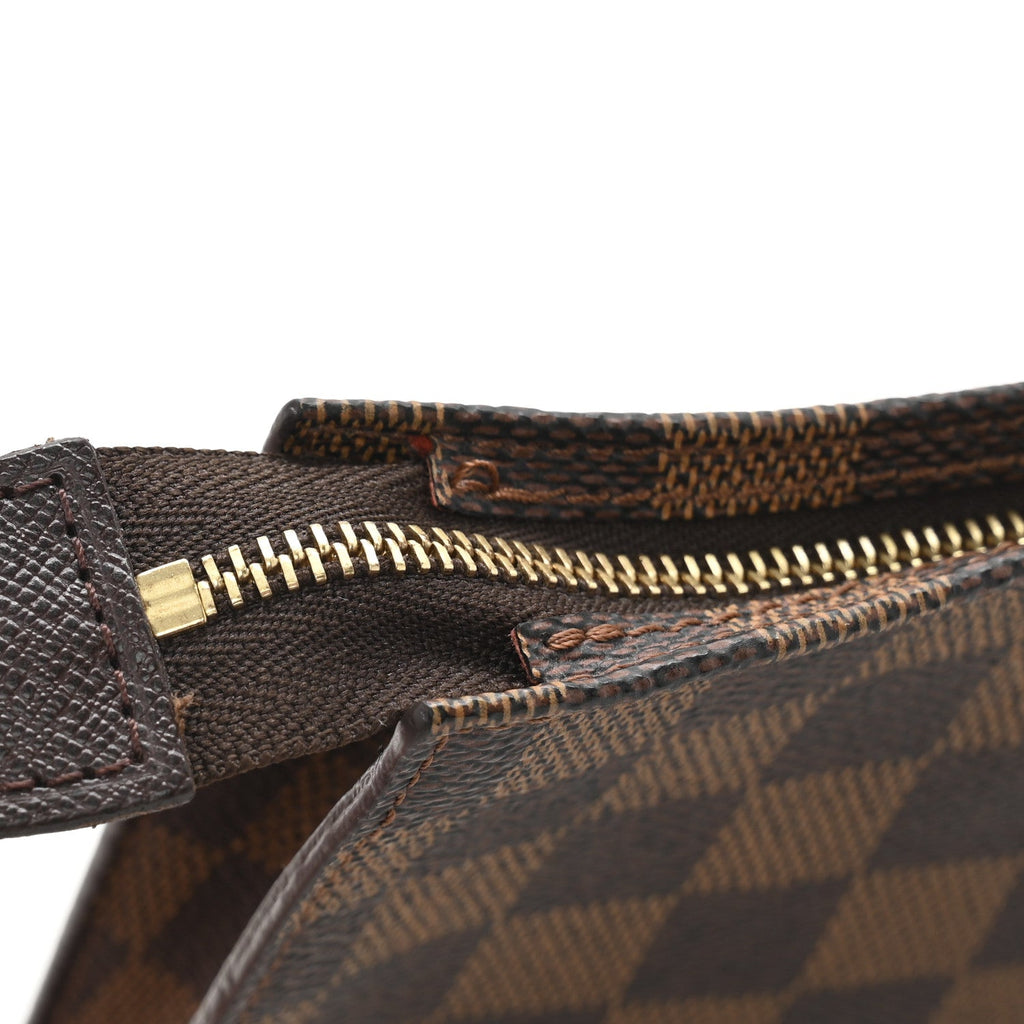 DAMIER EBENE MARAIS BUCKET POUCH