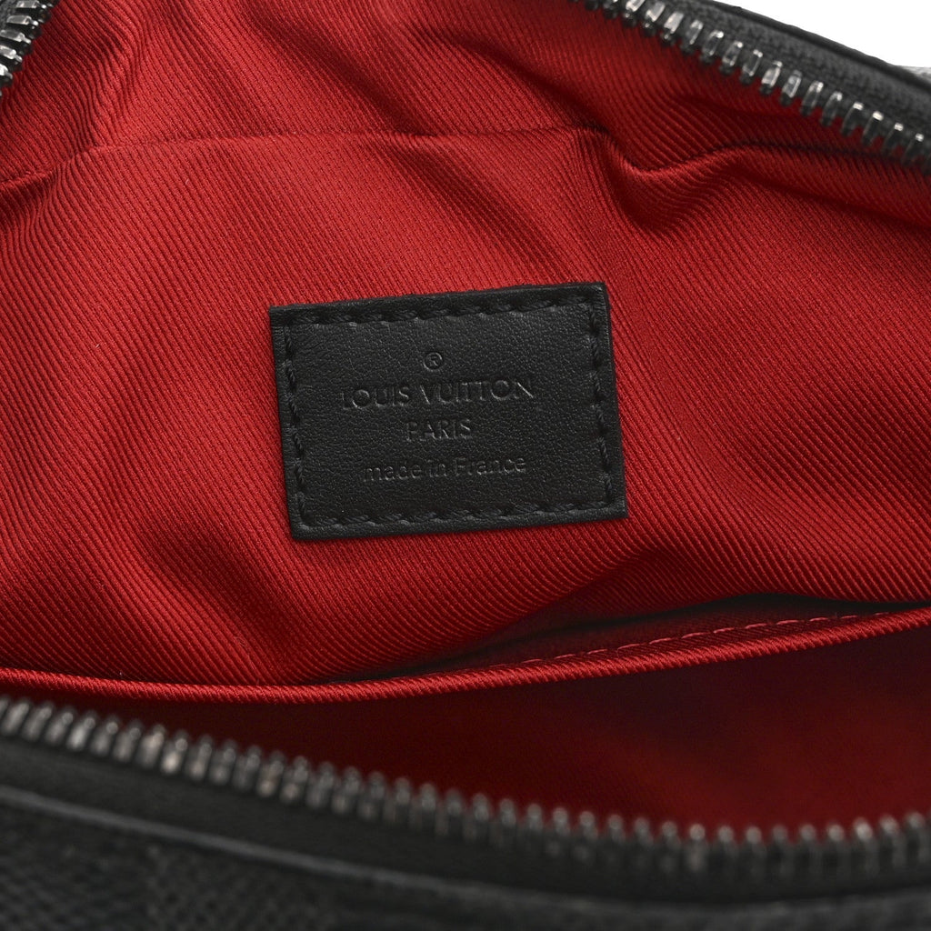 DAMIER GRAPHITE UTILITY MESSENGER