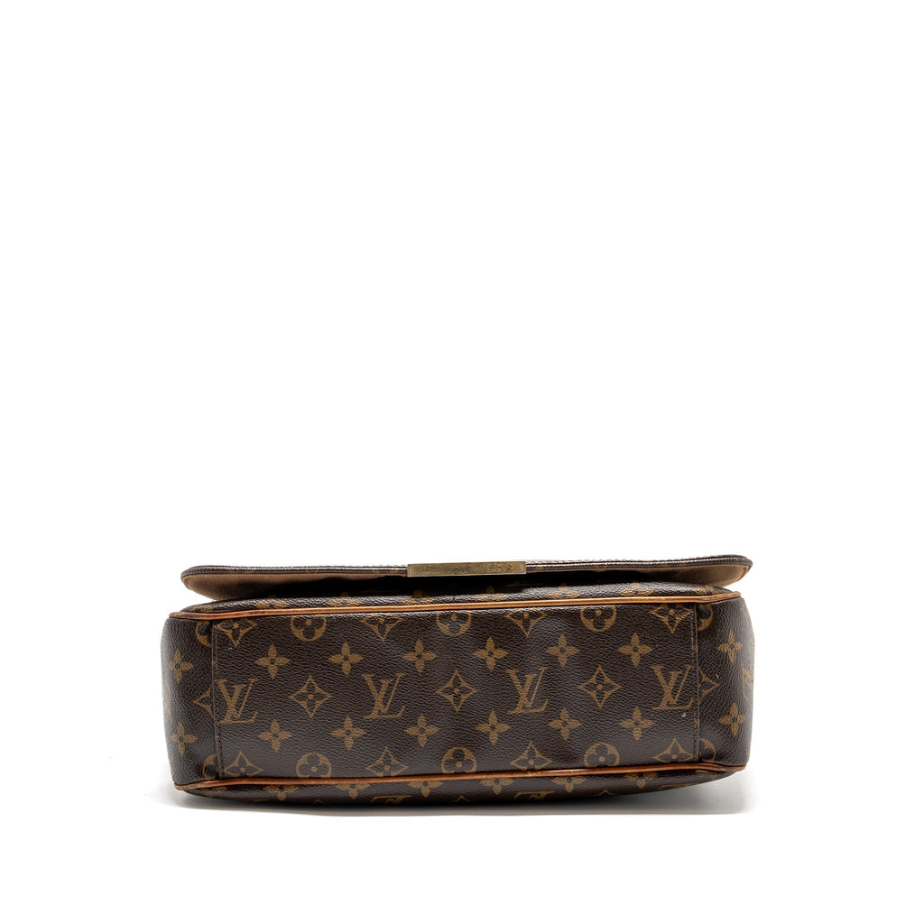 MEN’S MESSENGER BAG MONOGRAM CANVAS GHW