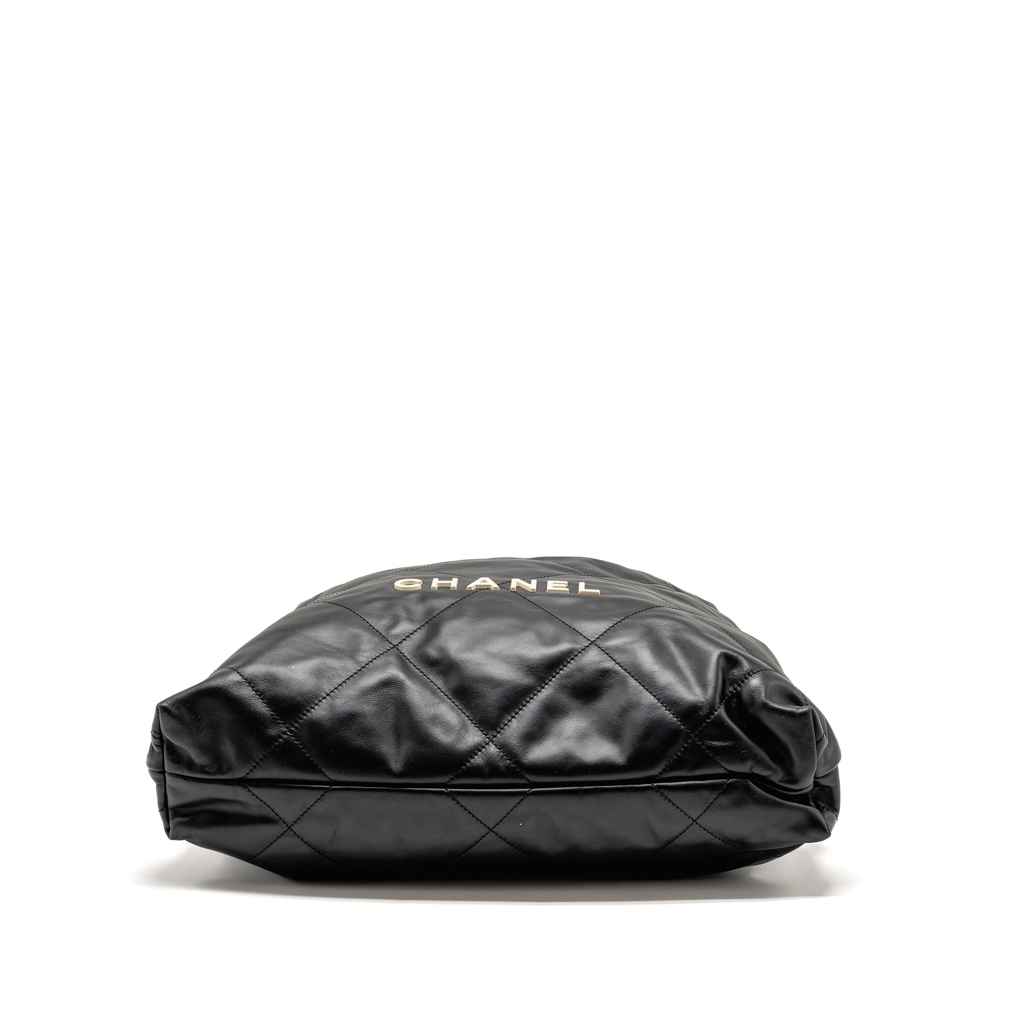 22 BACKPACK WHITE LETTER LOGO SHINY CALFSKIN BLACK GHW (MICROCHIP)