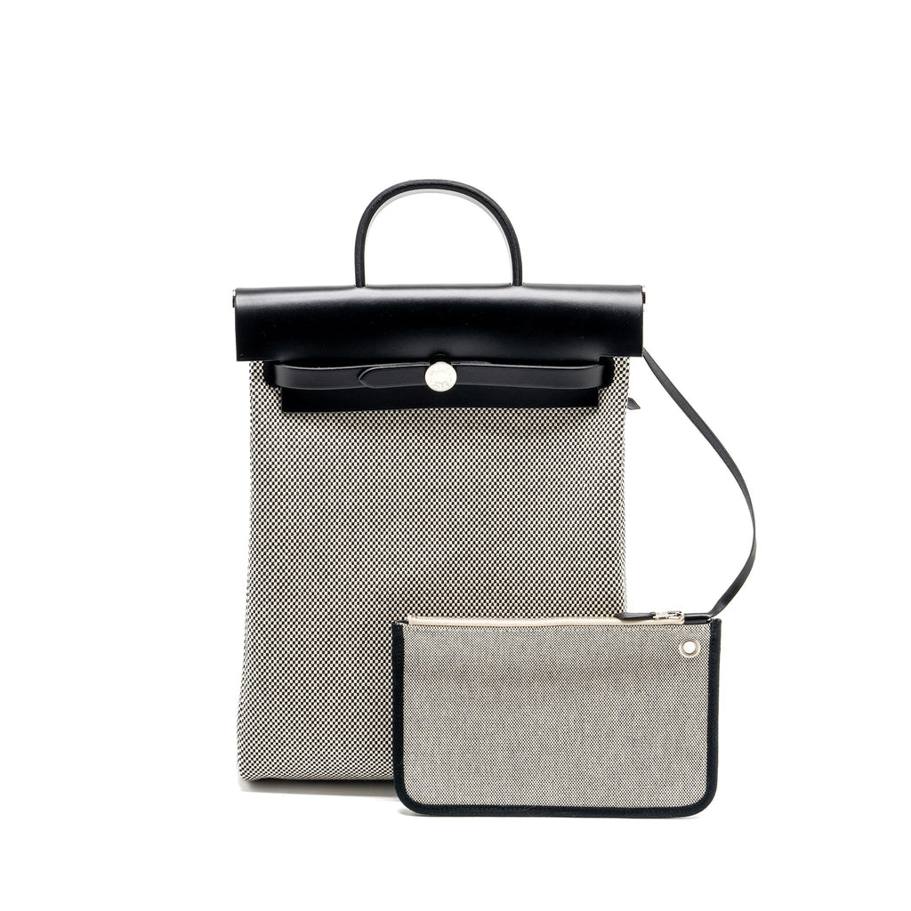 HERBAG A DOS ZIP RETOURNE BACKPACK CANVAS/ HUNTER ECRU/BLACK SHW