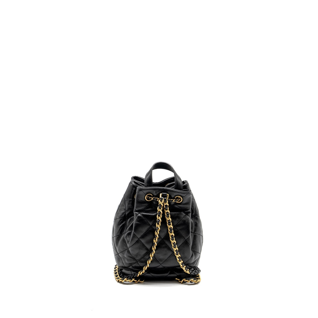 22S CANDY CHAINS MINI BUCKET BACKPACK LAMBSKIN BLACK GHW (MICROCHIP)