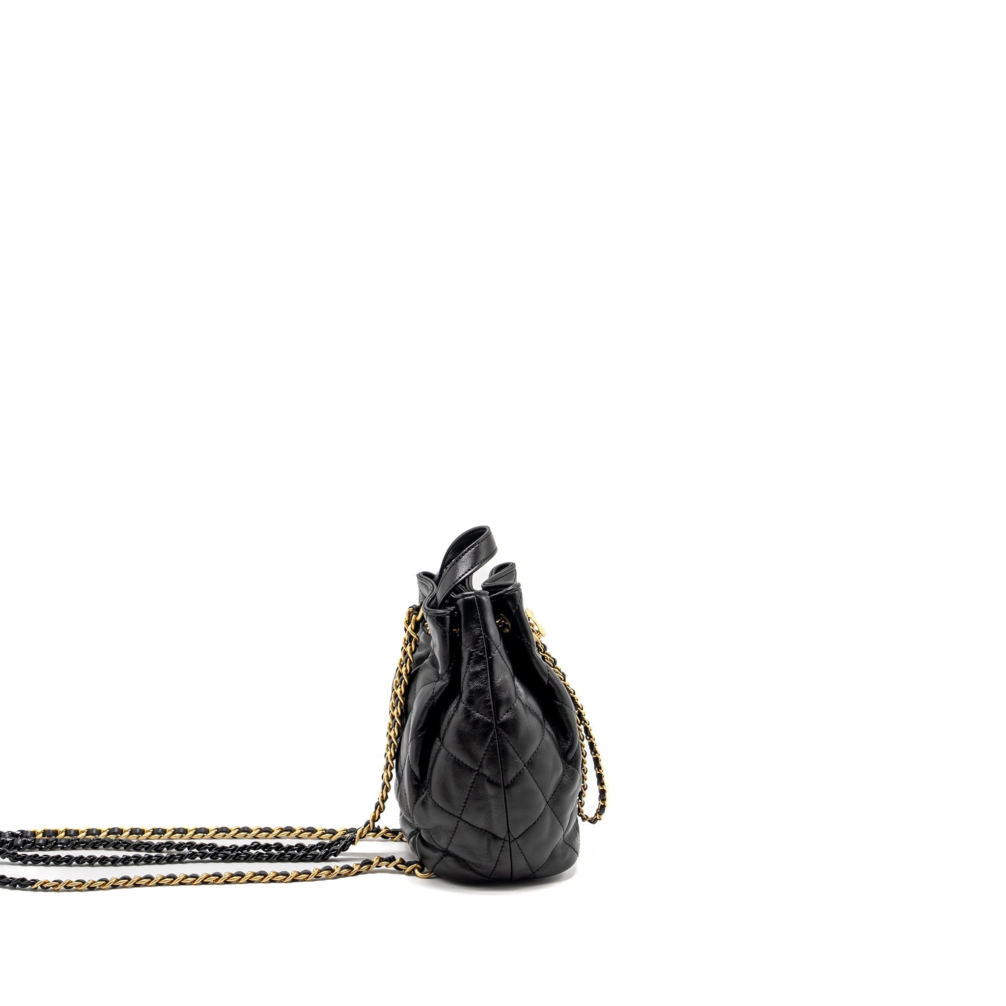 22S CANDY CHAINS MINI BUCKET BACKPACK LAMBSKIN BLACK GHW (MICROCHIP)