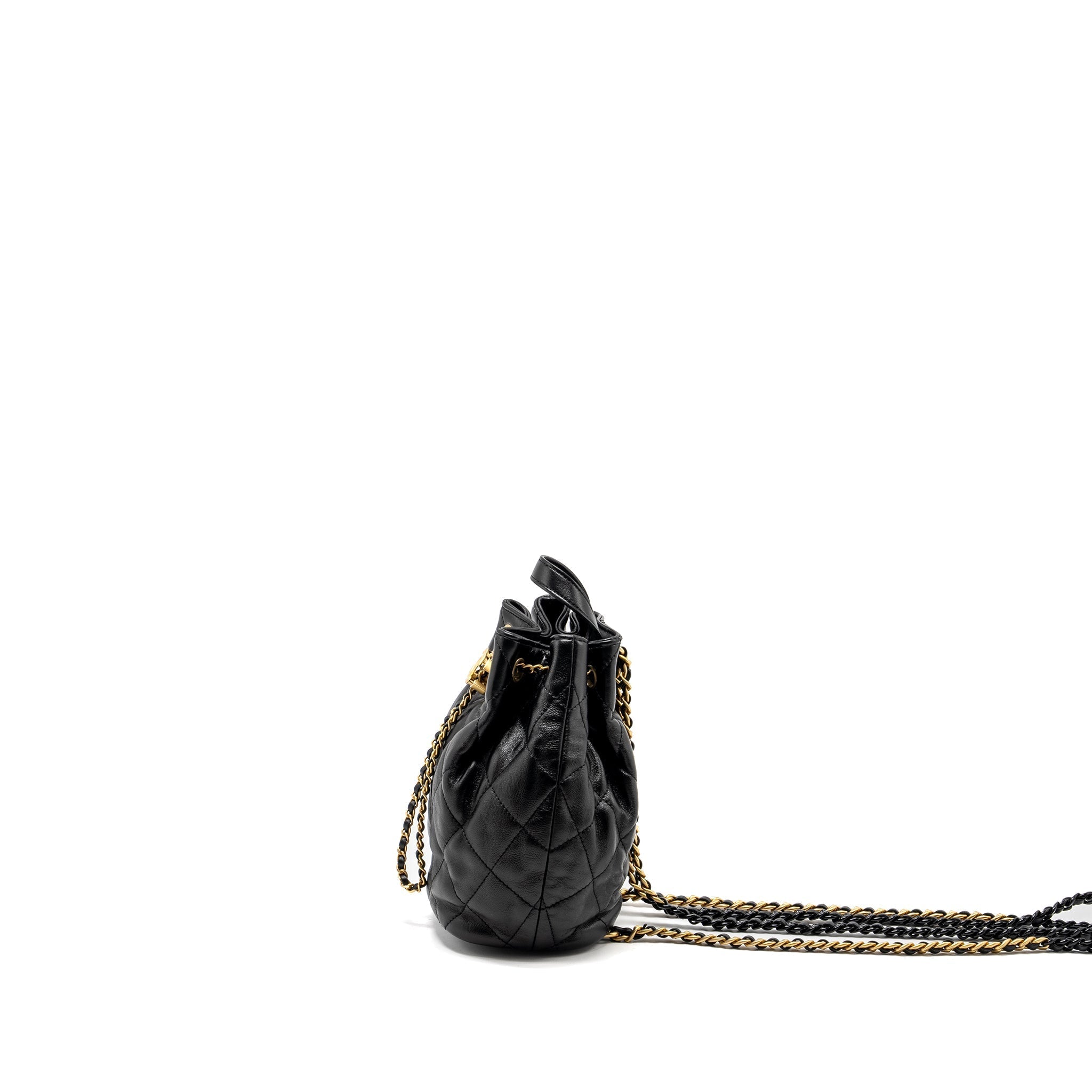 22S CANDY CHAINS MINI BUCKET BACKPACK LAMBSKIN BLACK GHW (MICROCHIP)