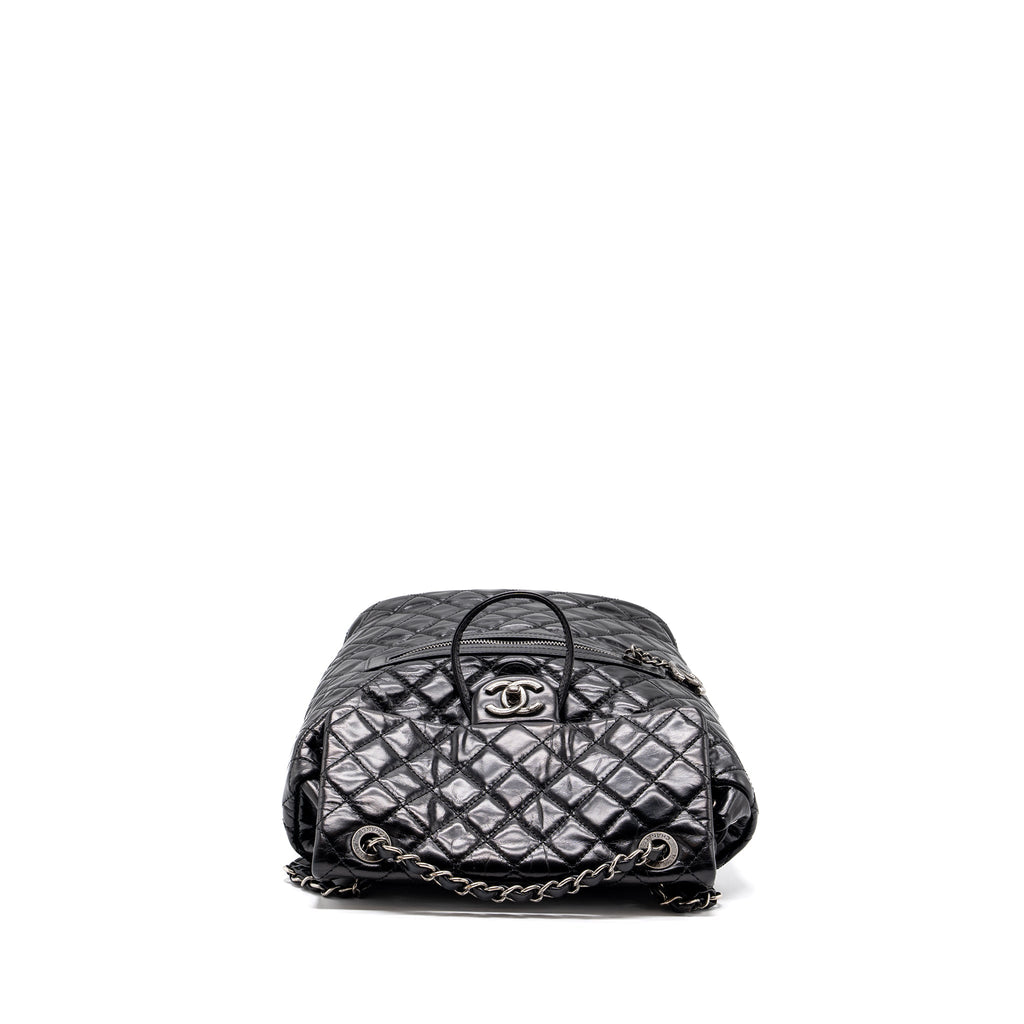 LARGE QUILTED MOUNTAIN  BACKPACK CALFSKIN BLACK SHW