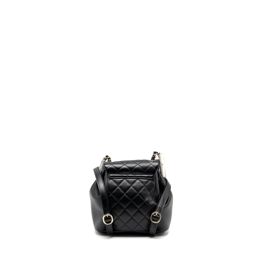 24P MINI DUMA BACKPACK CALFSKIN BLACK LGHW (MICROCHIP)