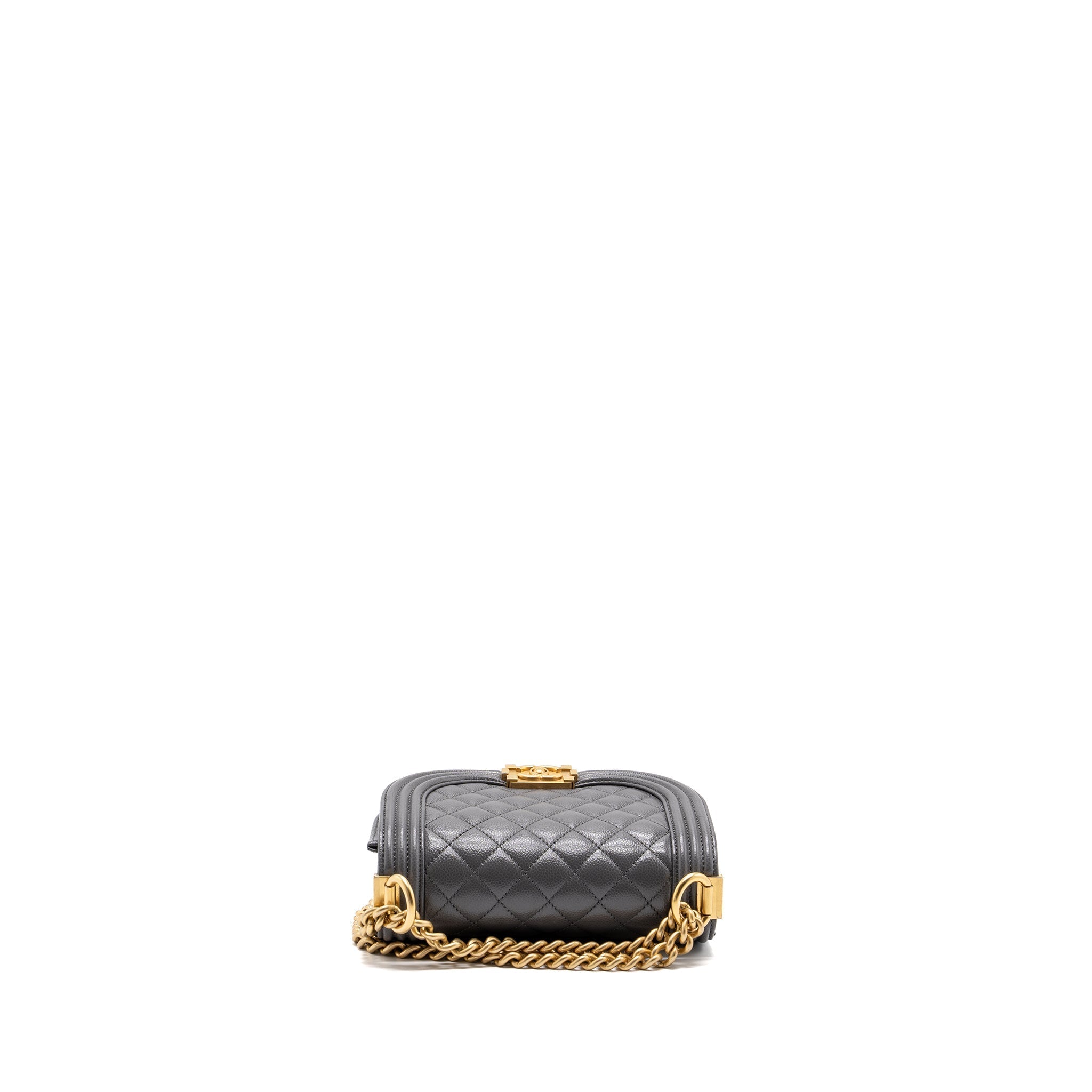 22A ROUND BOY MESSENGER BAG CAVIAR GREY GHW(MICROCHIP)