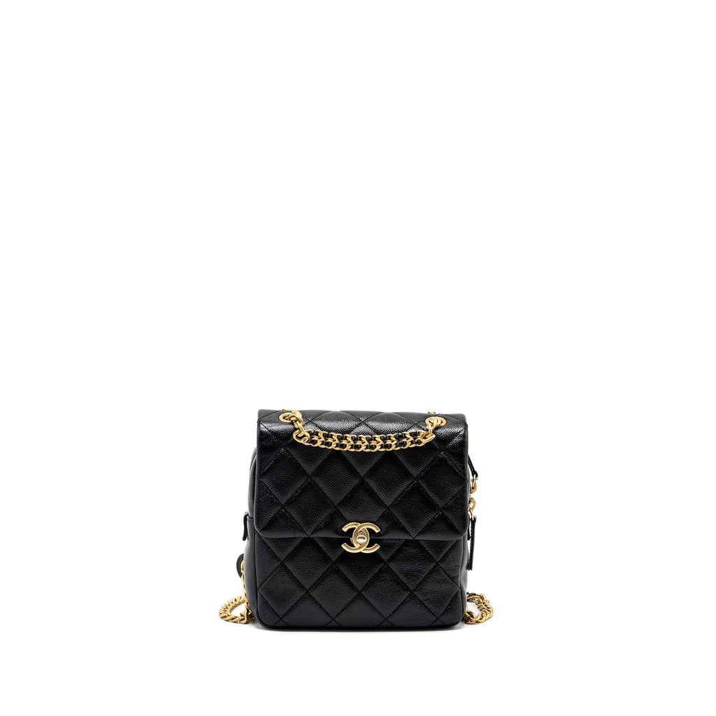 QUILTED FLAP BACKPACK CAVIAR BLACK GHW (MICROCHIP)