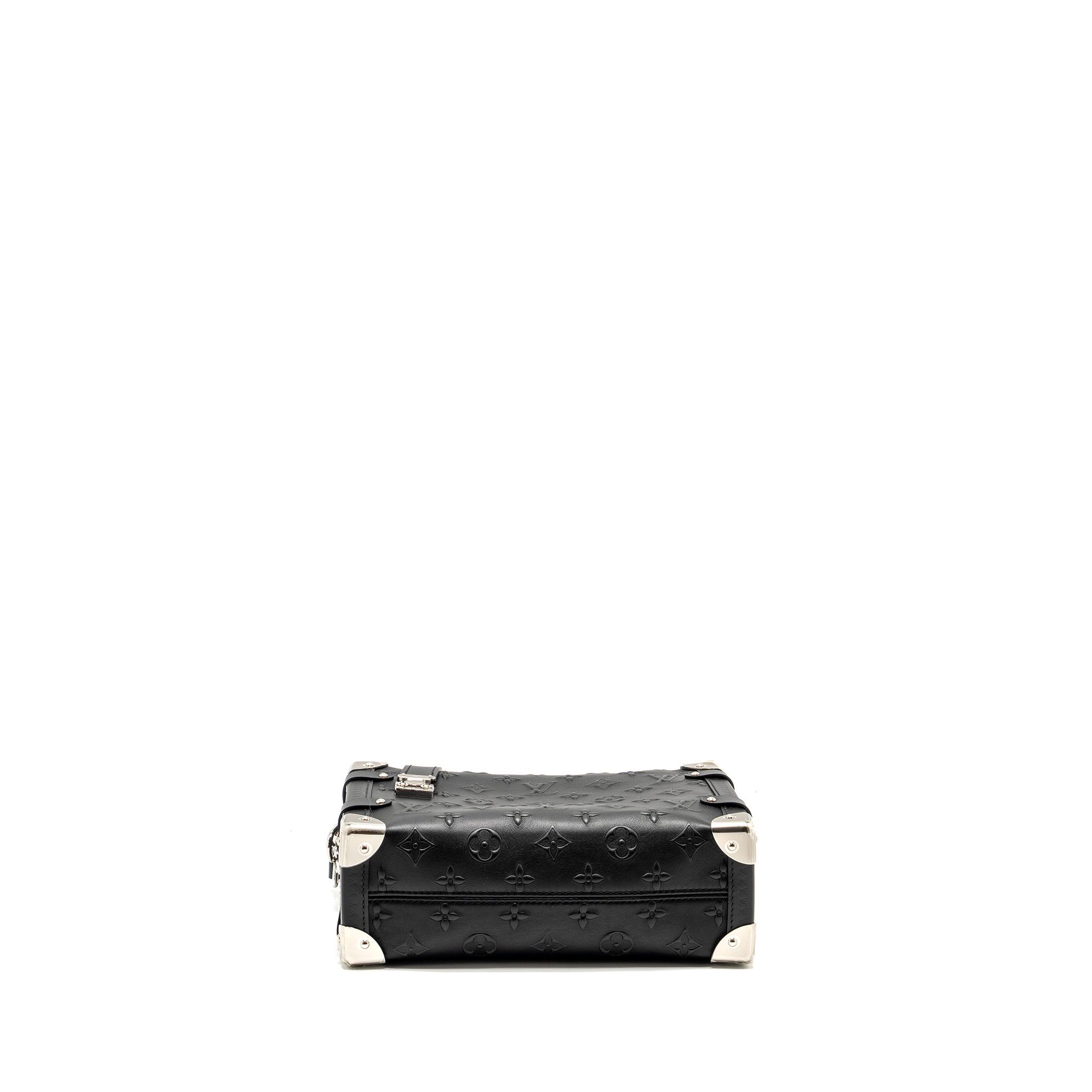 SIDE TRUNK MONOGRAM DEBOSSED CALFSKIN BLACK SHW
