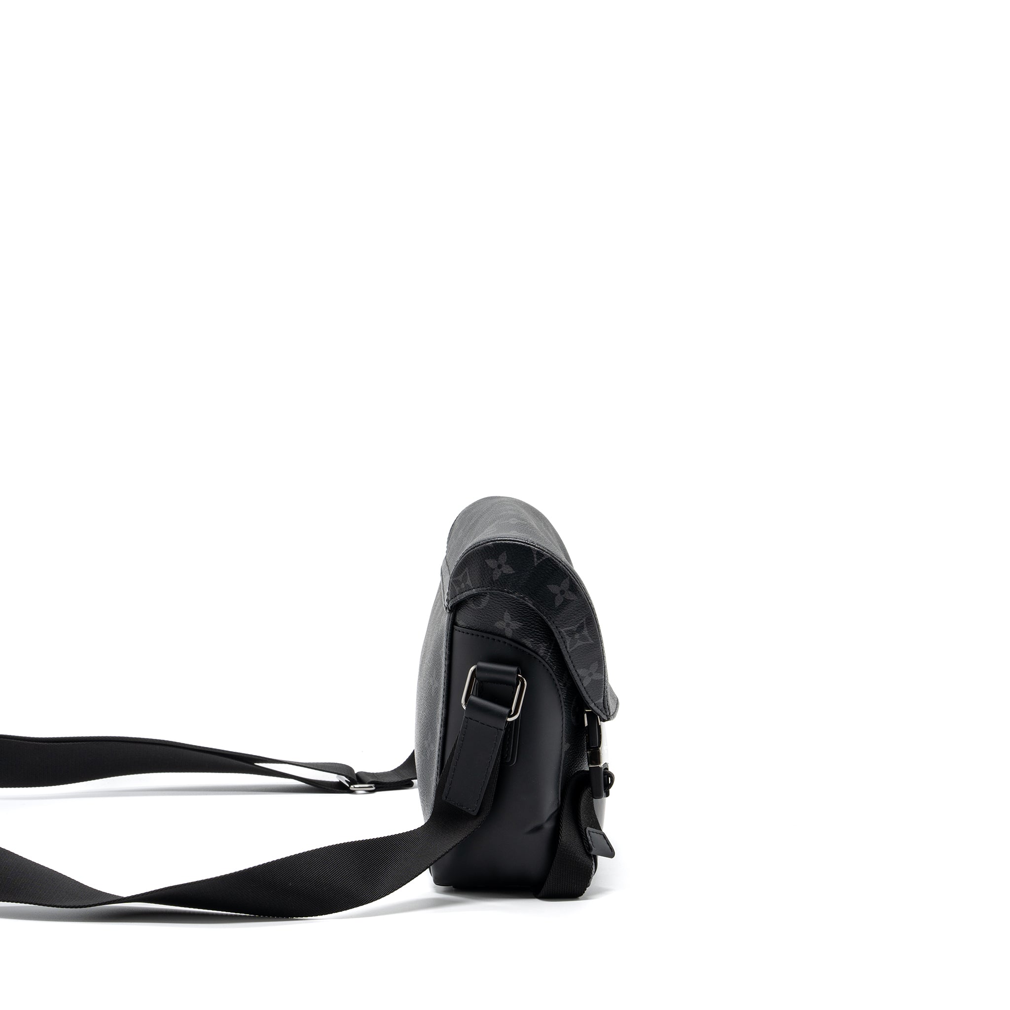 MESSENGER PM VOYOGER MONOGRAM ECLIPSE CANVAS BLACK SHW