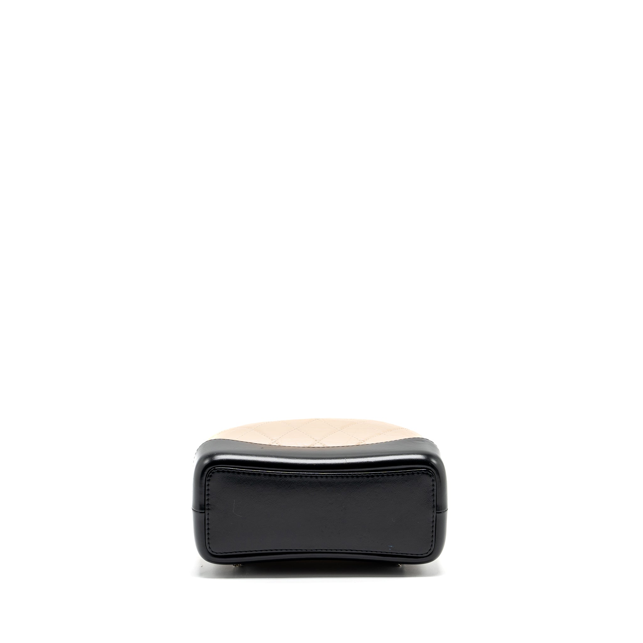 SMALL GABRIELLE BACKPACK AGED CALFSKIN BEIGE/BLACK MULTICOLOUR HARDWARE