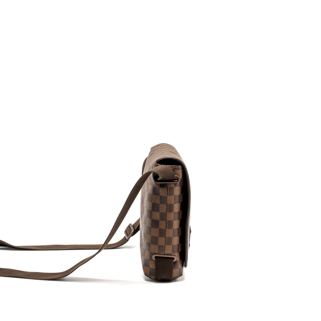 BROOKLYN PM MESSENGER BAG DAMIER EBENE CANVAS BROWN HARDWARE
