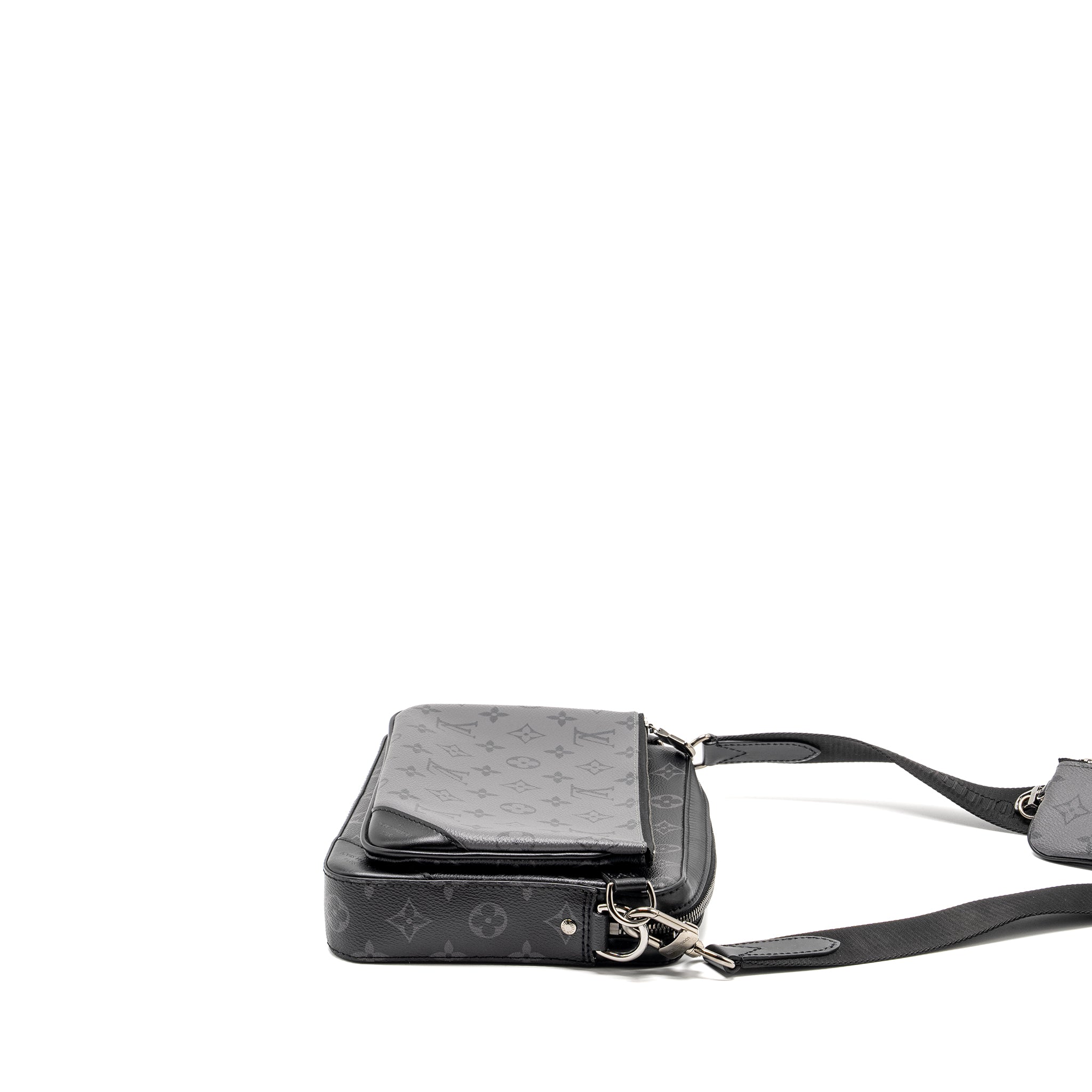 TRIO MESSANGER MONOGRAM ECLIPSE CANVAS BLACK/GREY WITH BLACK HARDWARE