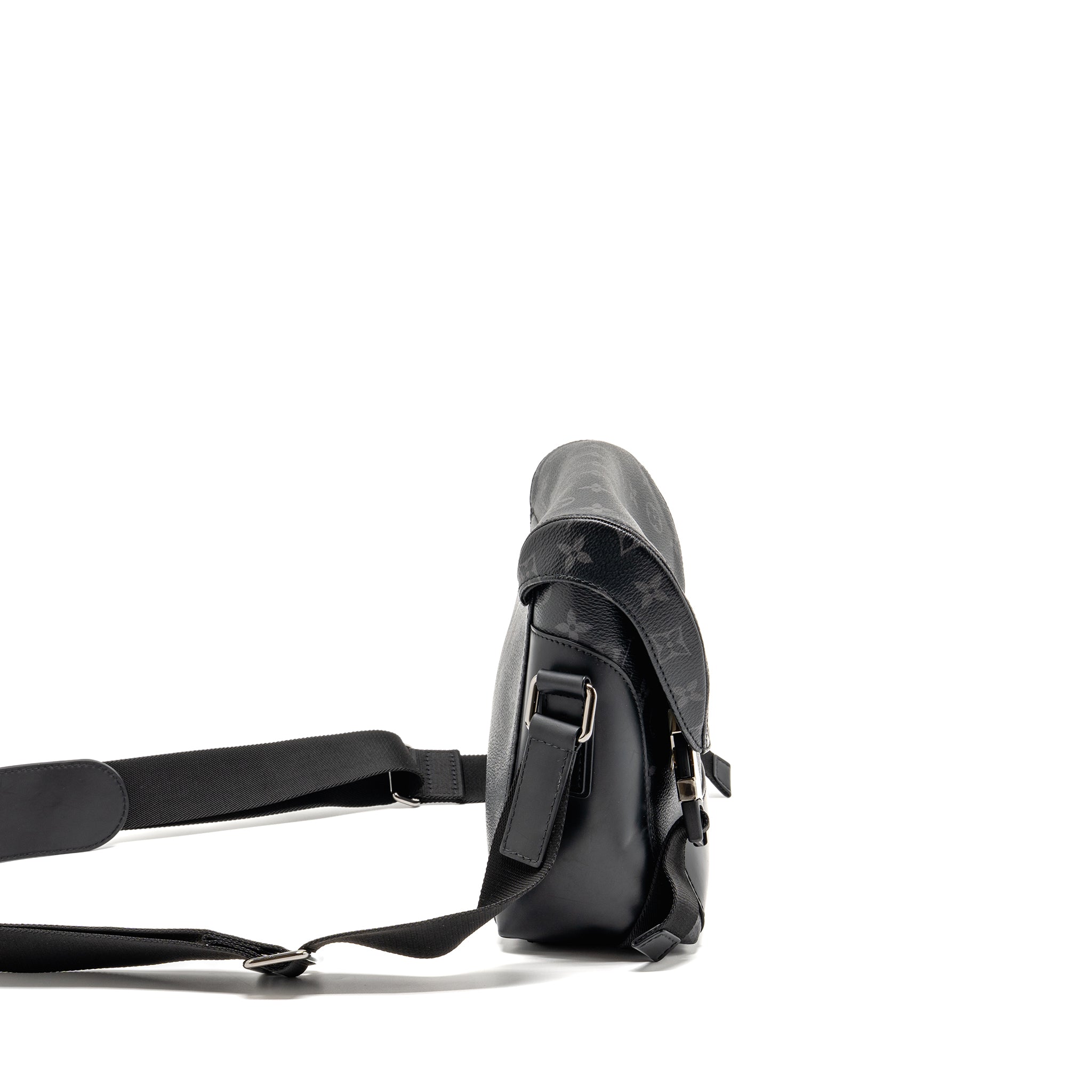 MESSENGER VOYAGER PM MONOGRAM CANVAS BLACK SHW