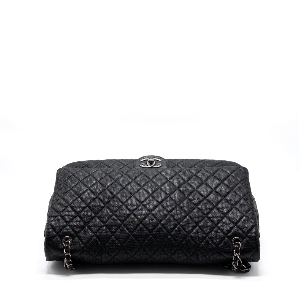 XXL CLASSIC TRAVEL FLAP CALFSKIN BLACK RUTHENIUM HARDWARE