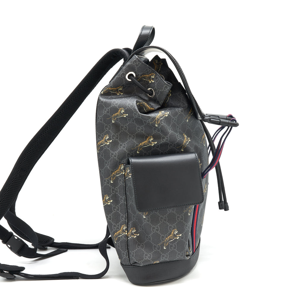 MEN BLACK BACKPACK