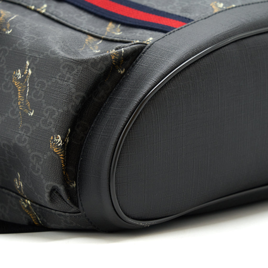 MEN BLACK BACKPACK