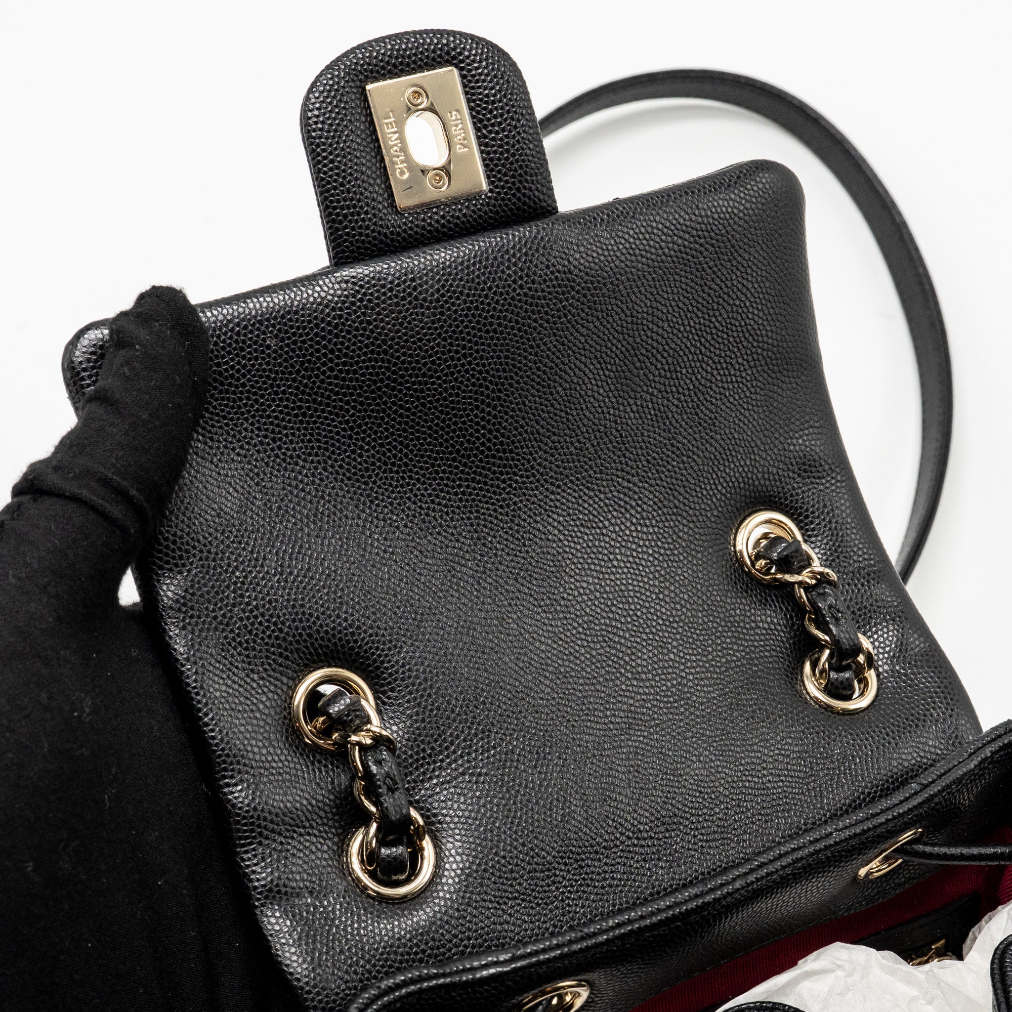 QUILTED MINI BACKPACK CAVIAR BLACK LGHW (MICROCHIP)