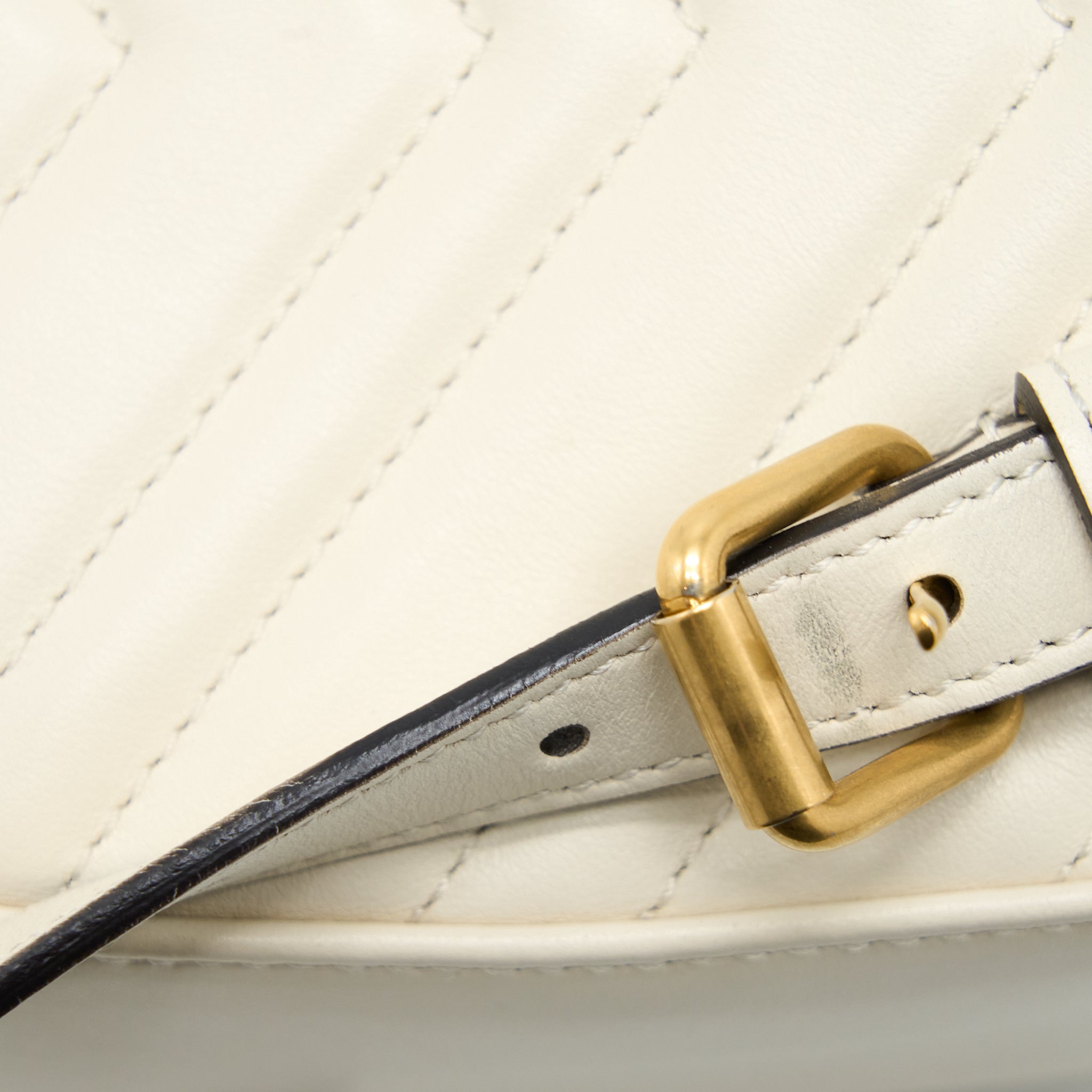 GG MARMONT BACKPACK CALFSKIN WHITE GHW