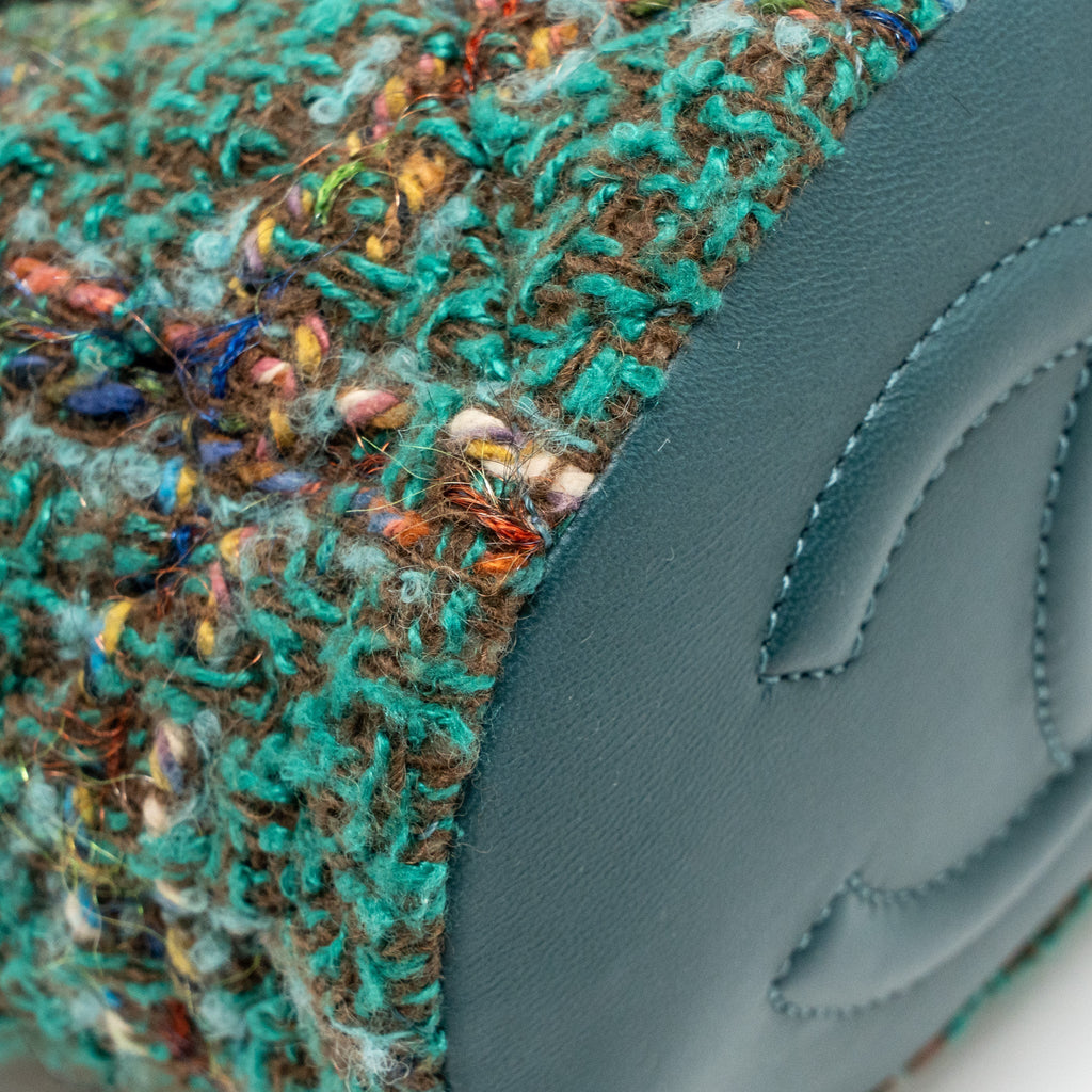 BUCKET BACKPACK WITH CASE TWEED/LAMBSKIN DARK GREEN/MULTICOLOUR GHW (MICROCHIP)