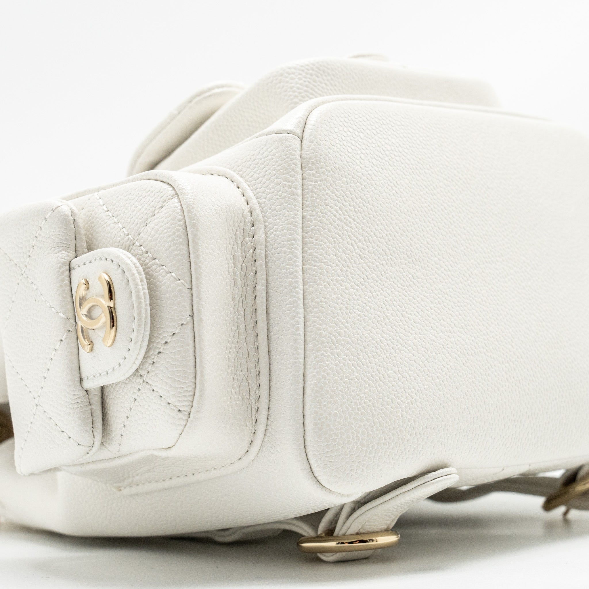23K TRIPLE POCKET MINI BACKPACK CAVIAR WHITE LGHW (MICROCHIP)