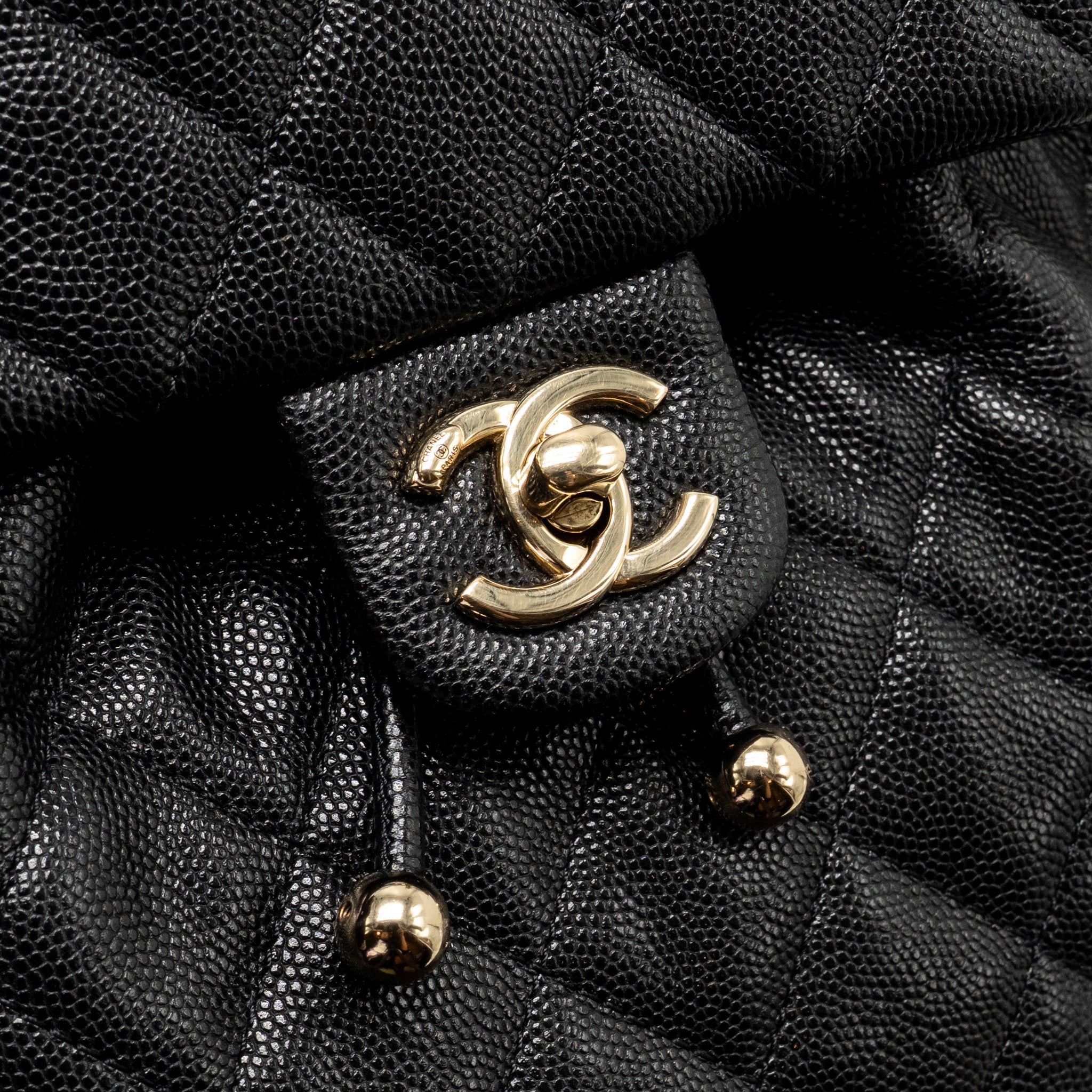 QUILTED MINI BACKPACK CAVIAR BLACK LGHW (MICROCHIP)