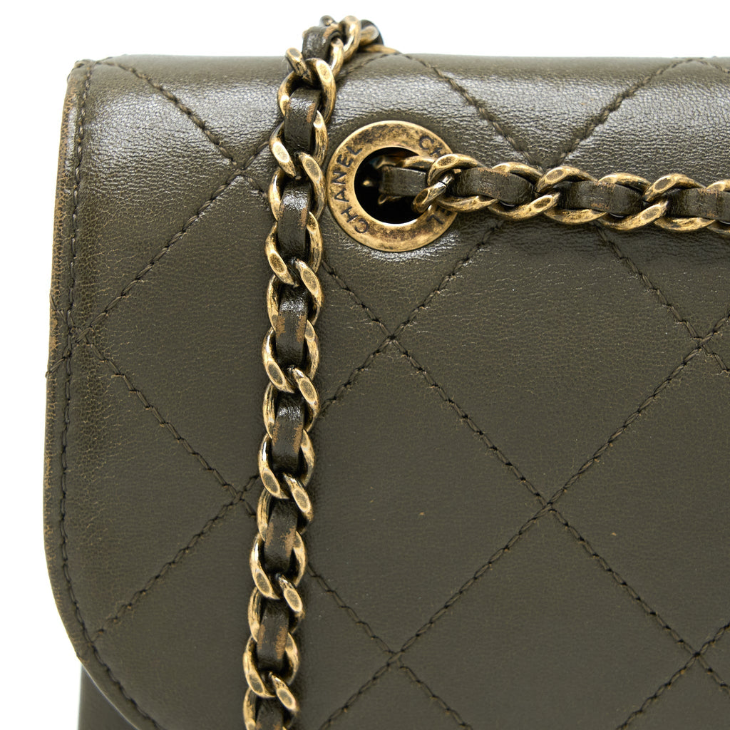 MESSENGER FLAP BAG LAMBSKIN OLIVE GREEN RUTHENIUM GHW