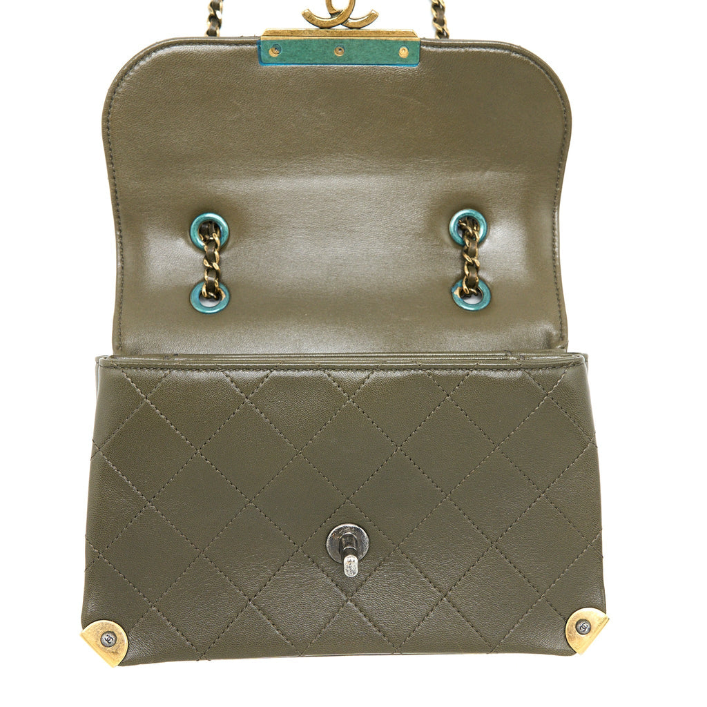 MESSENGER FLAP BAG LAMBSKIN OLIVE GREEN RUTHENIUM GHW
