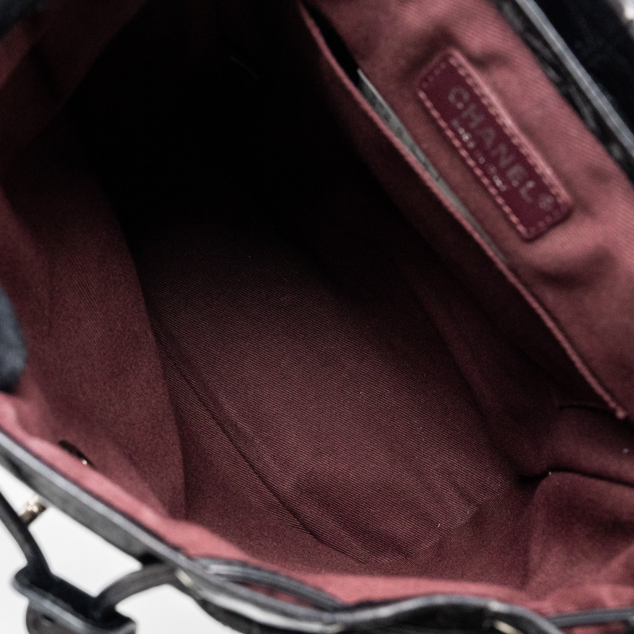 LARGE QUILTED MOUNTAIN  BACKPACK CALFSKIN BLACK SHW