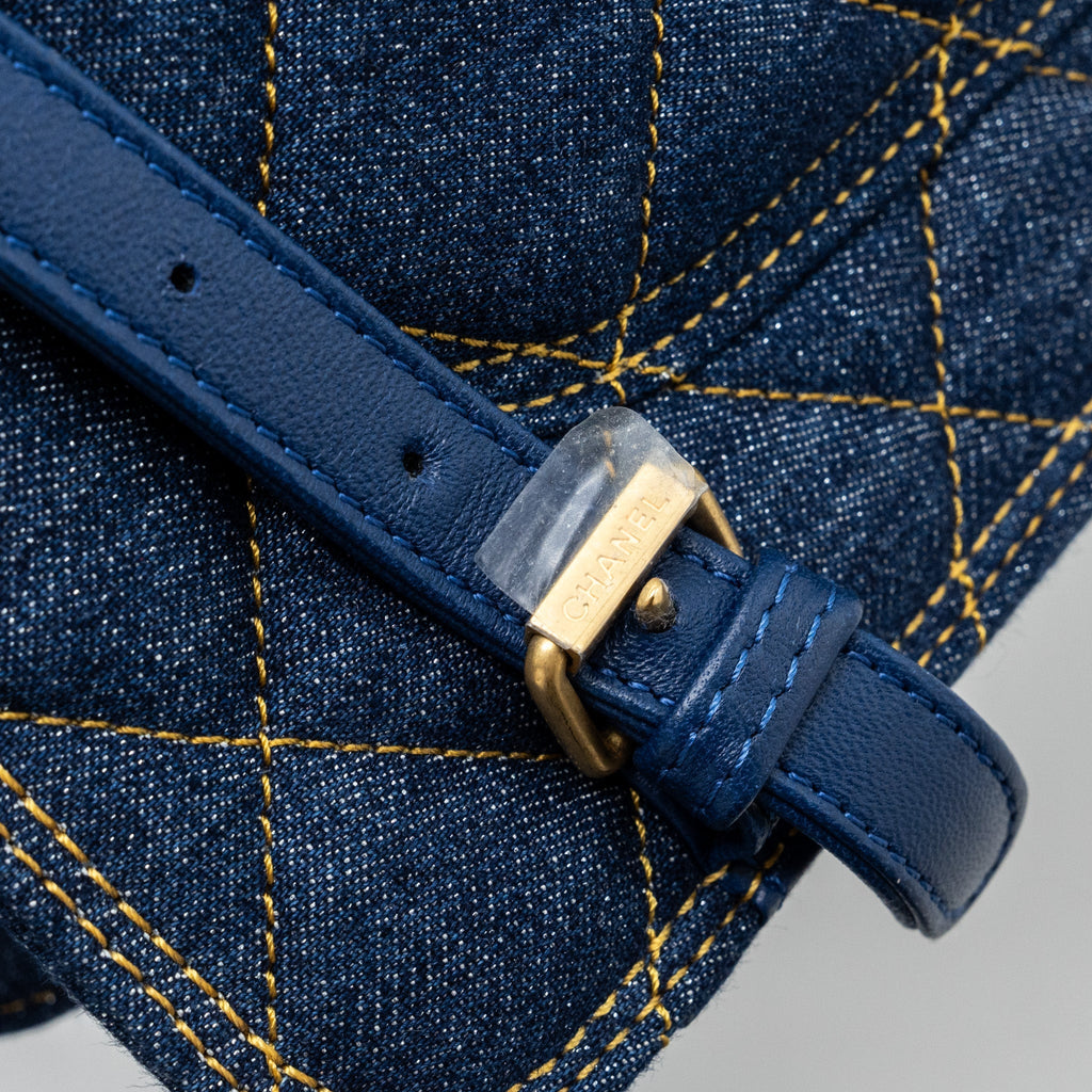 23S FLAP BACKPACK DENIM BLUE WITH GHW (MICROCHIP)