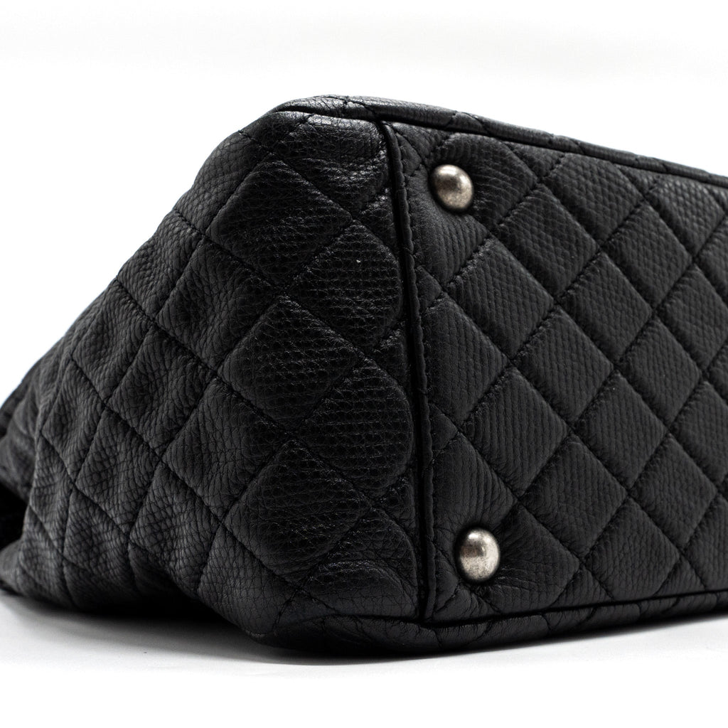 XXL CLASSIC TRAVEL FLAP CALFSKIN BLACK RUTHENIUM HARDWARE