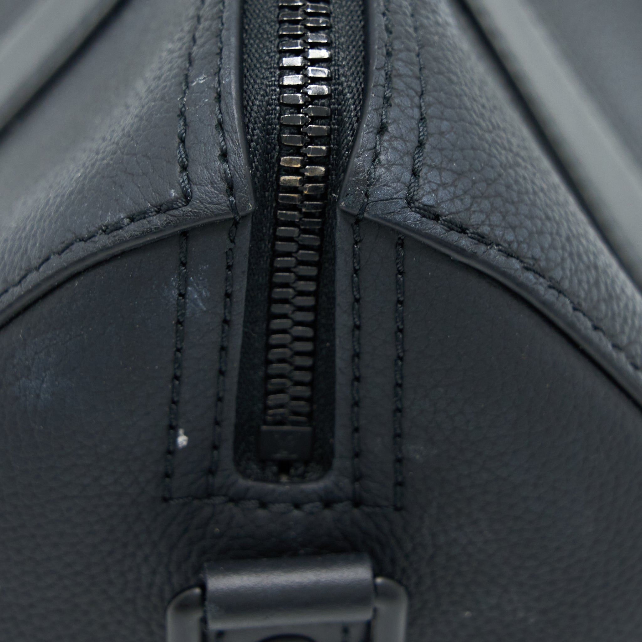 CITY KEEPALL GRAINED CALFSKIN BLACK WITH BLACK HARDWARE (NEW VERSION)