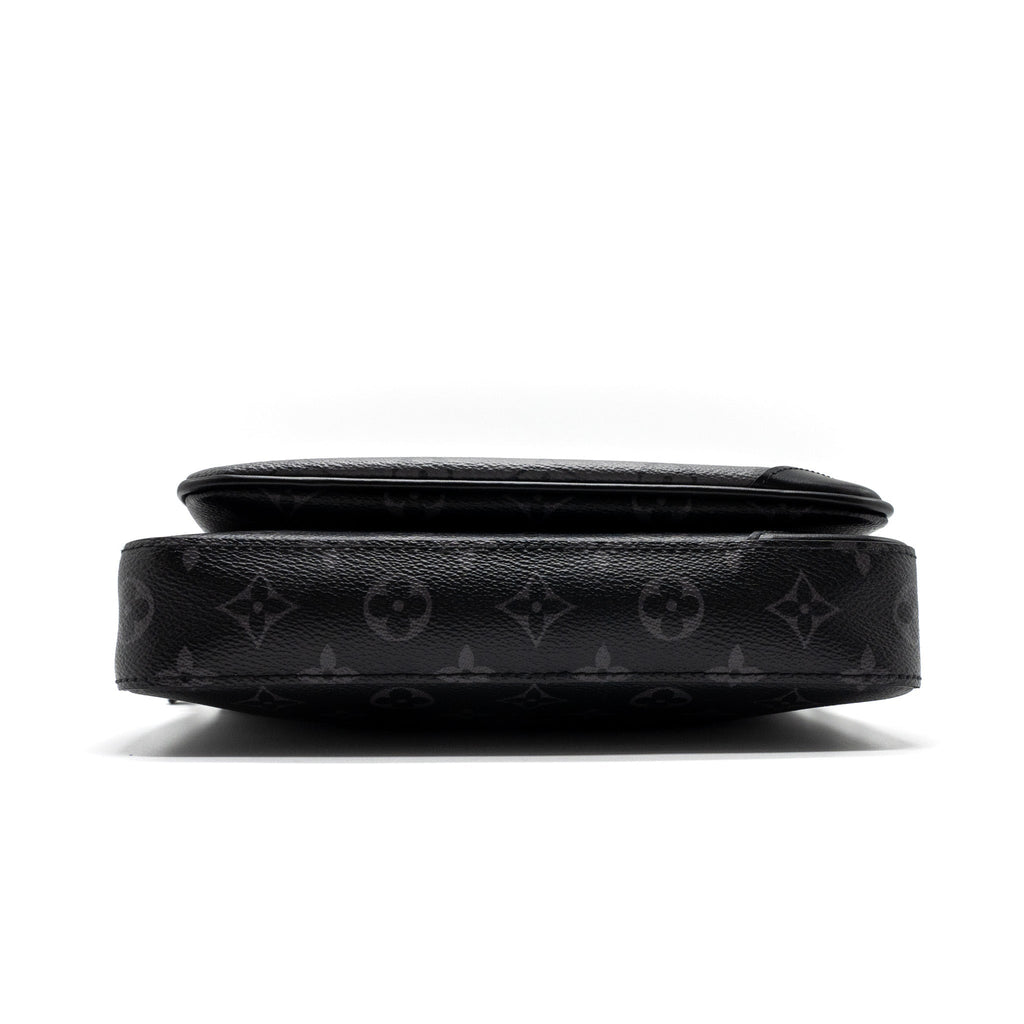 TRIO MESSENGER BAG MONOGRAM ECLIPSE SHW