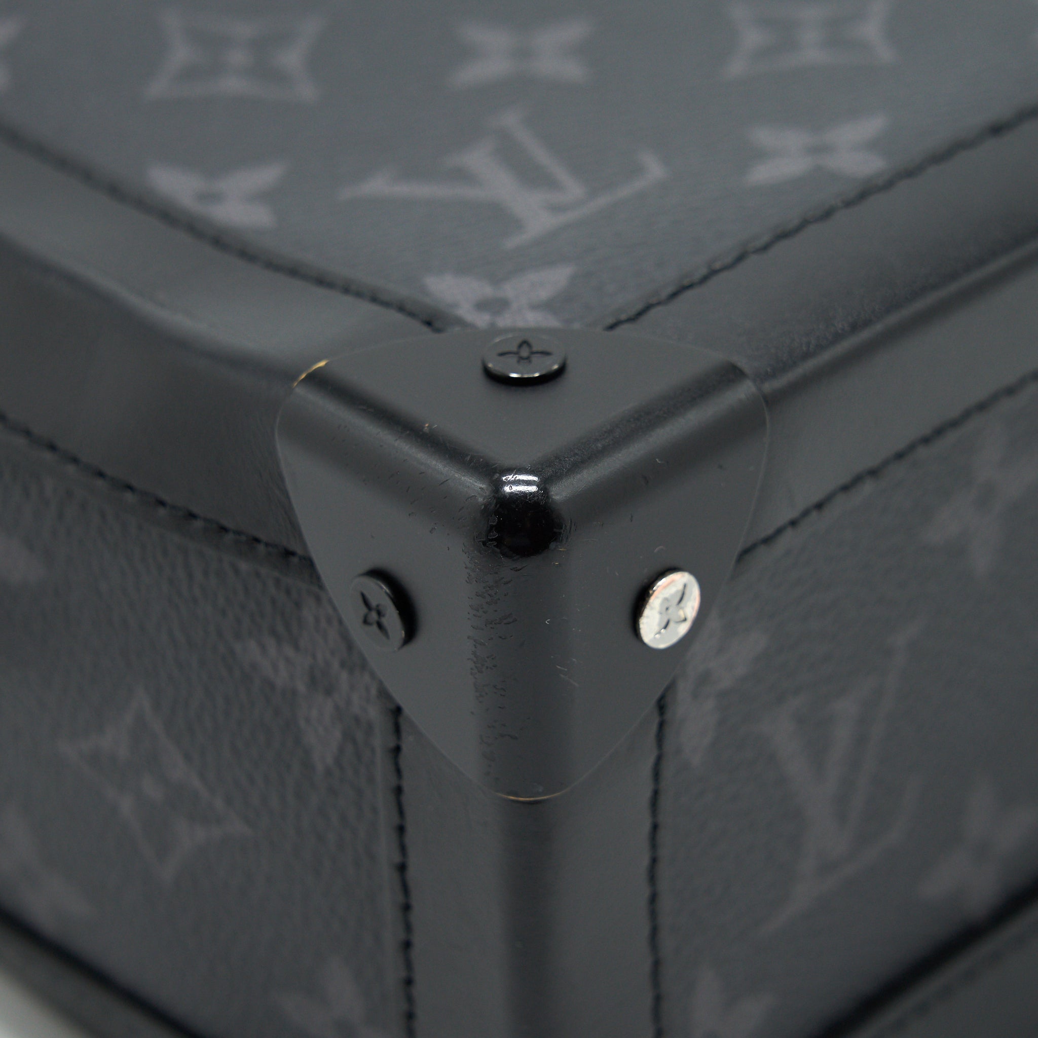 SOFT TRUNK BLACK MONOGRAM M44730