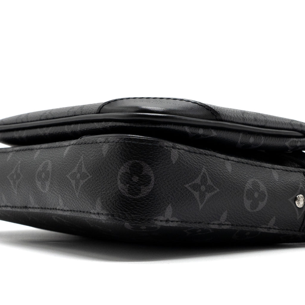 TRIO MESSENGER BAG MONOGRAM ECLIPSE SHW