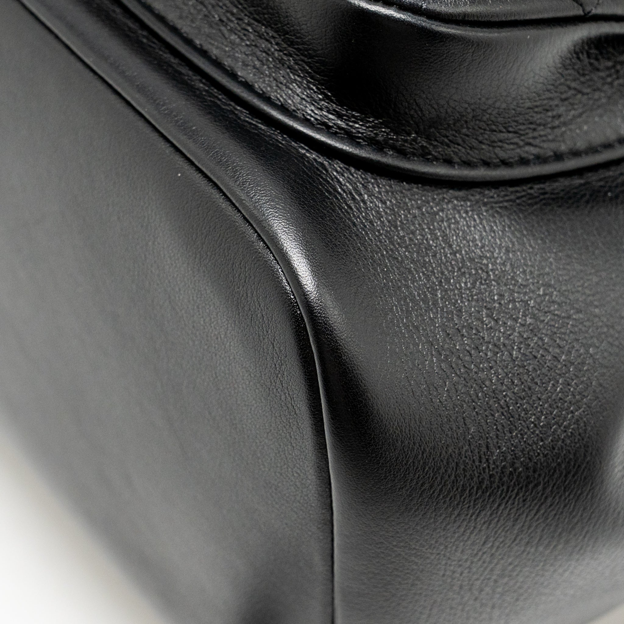 MINI DUMA BACKPACK CALFSKIN BLACK LGHW (MICROCHIP)