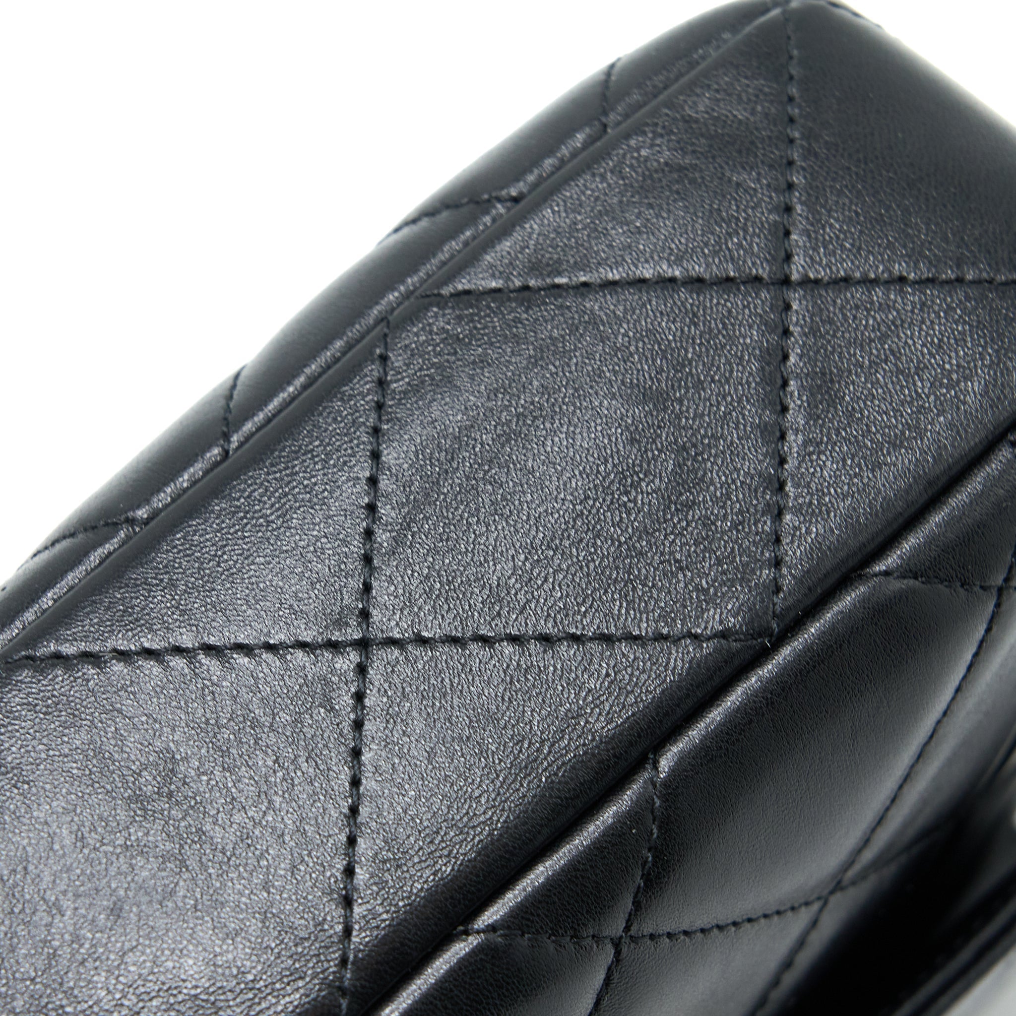 23P ADO BACKPACK LAMBSKIN BLACK GHW (MICROCHIP)