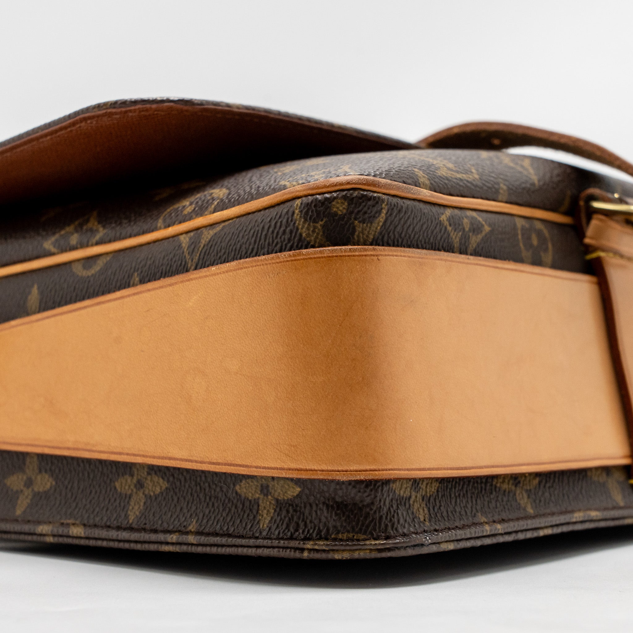 VINTAGE MESSENGER CROSSBODY BAG MONOGRAM CANVAS GHW