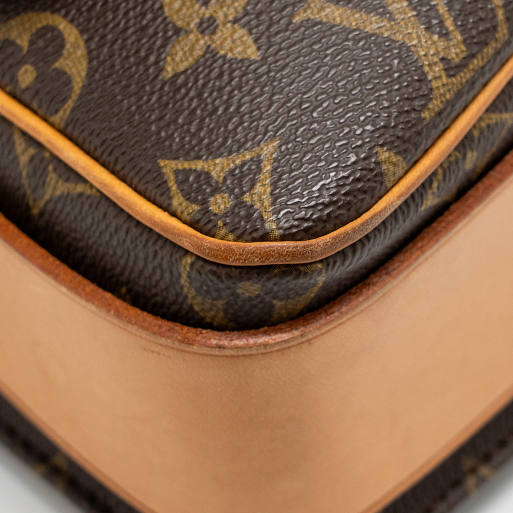 VINTAGE MESSENGER CROSSBODY BAG MONOGRAM CANVAS GHW