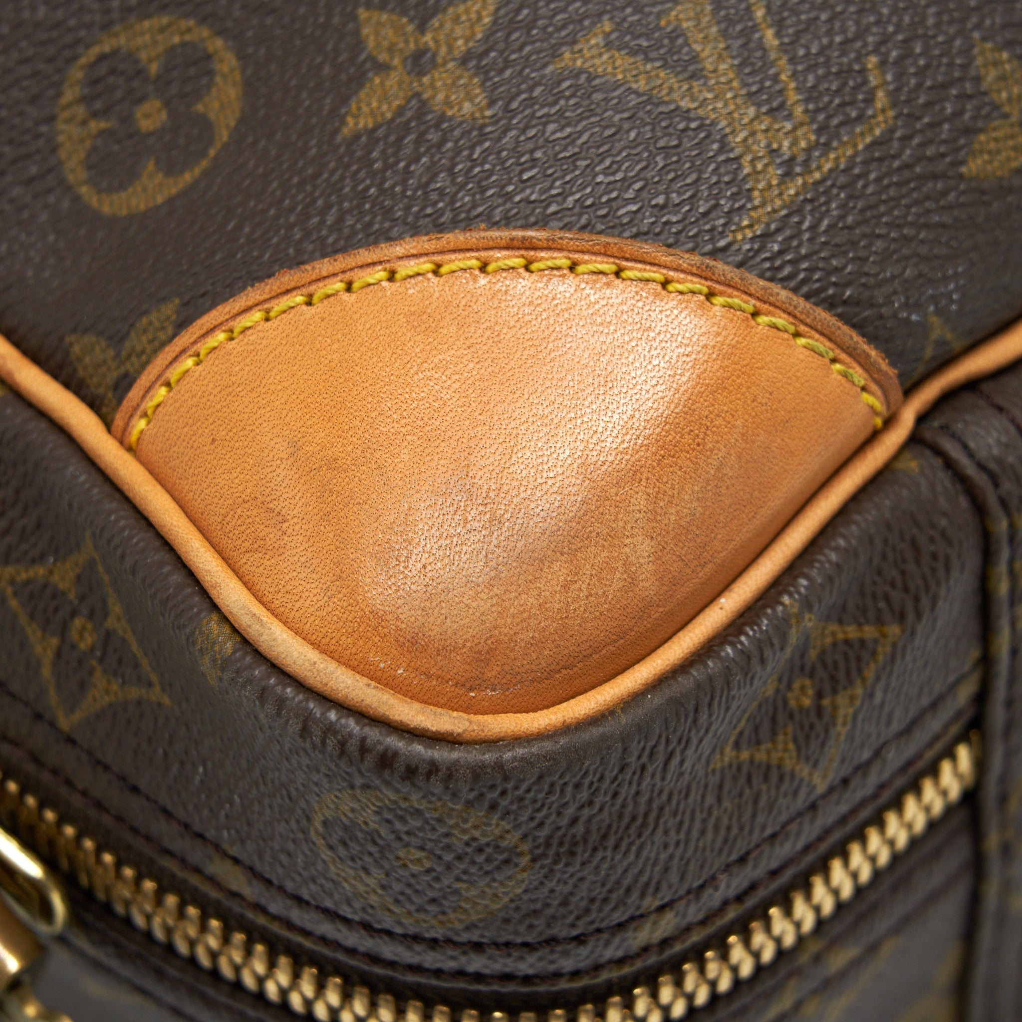 VINTAGE LUGGAGE BAG MONOGRAM CANVAS YEAR 1996