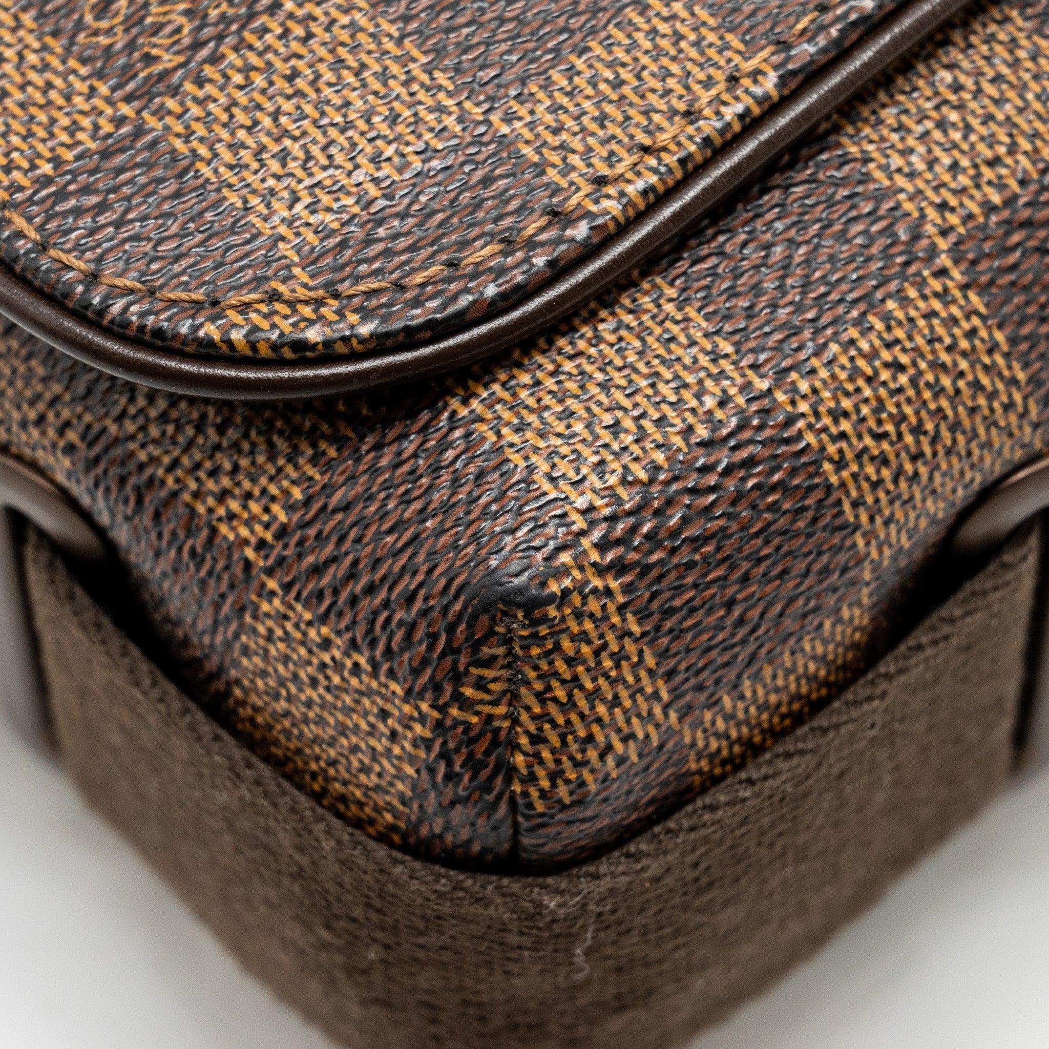 BROOKLYN PM MESSENGER BAG DAMIER EBENE CANVAS BROWN HARDWARE