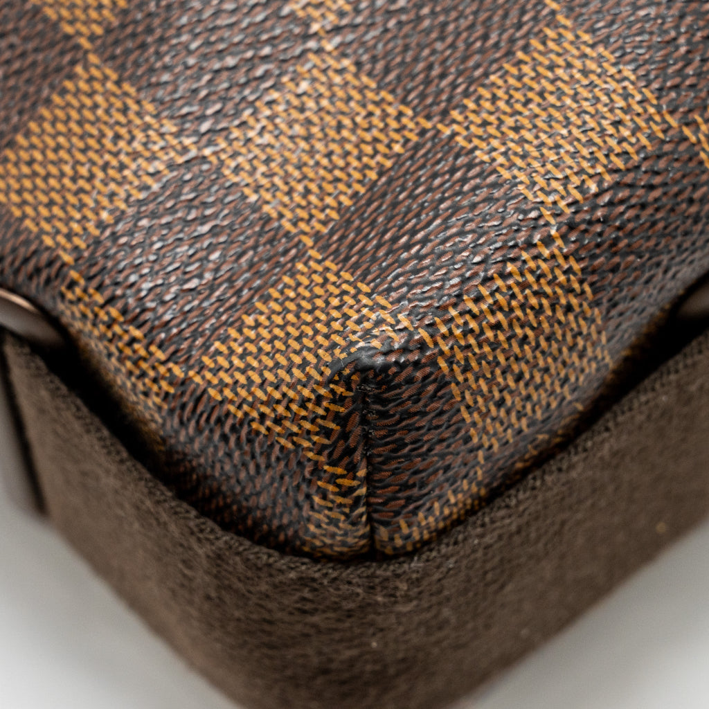 BROOKLYN PM MESSENGER BAG DAMIER EBENE CANVAS BROWN HARDWARE