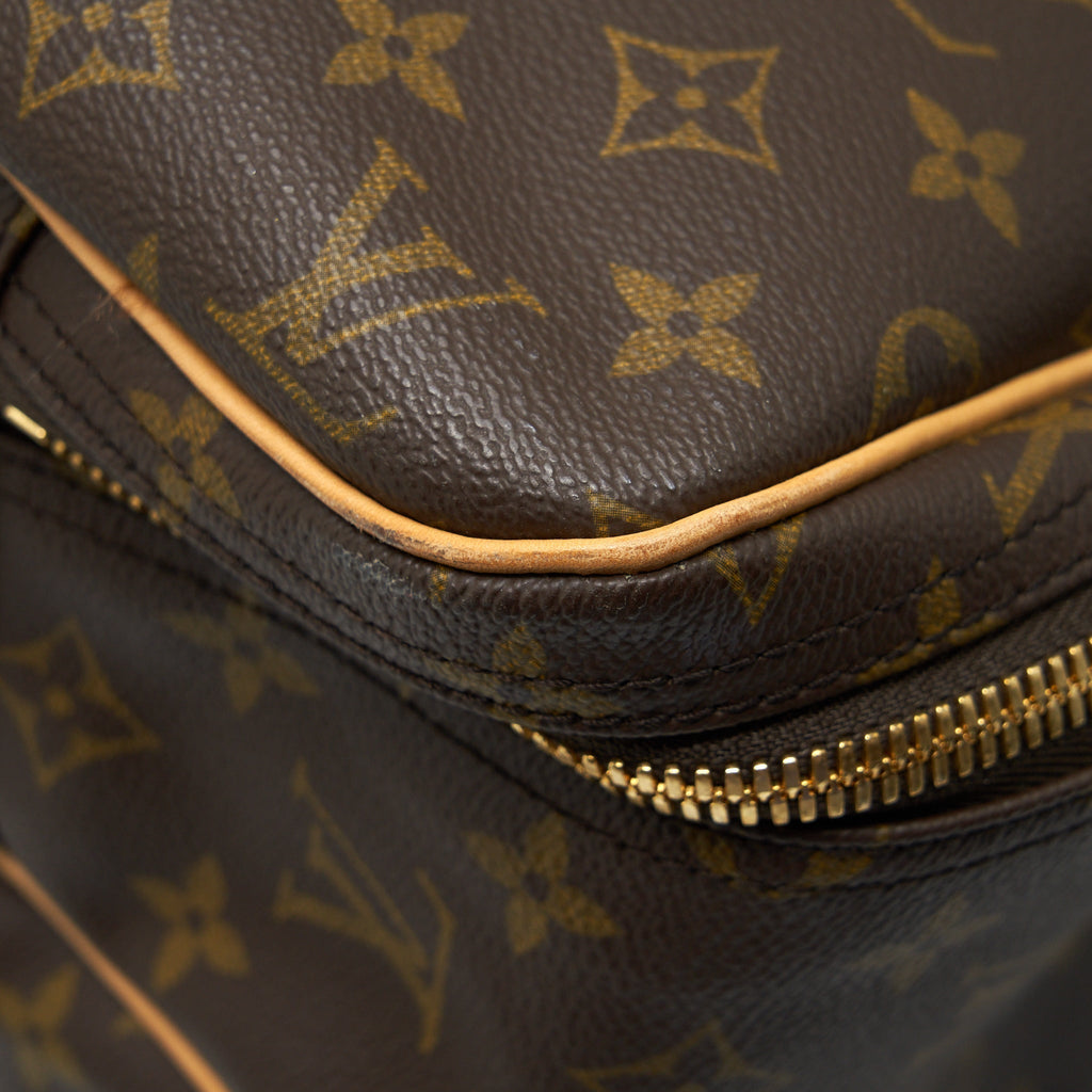 VINTAGE LUGGAGE BAG WITH STRAP MONOGRAM CANVAS YEAR 1997