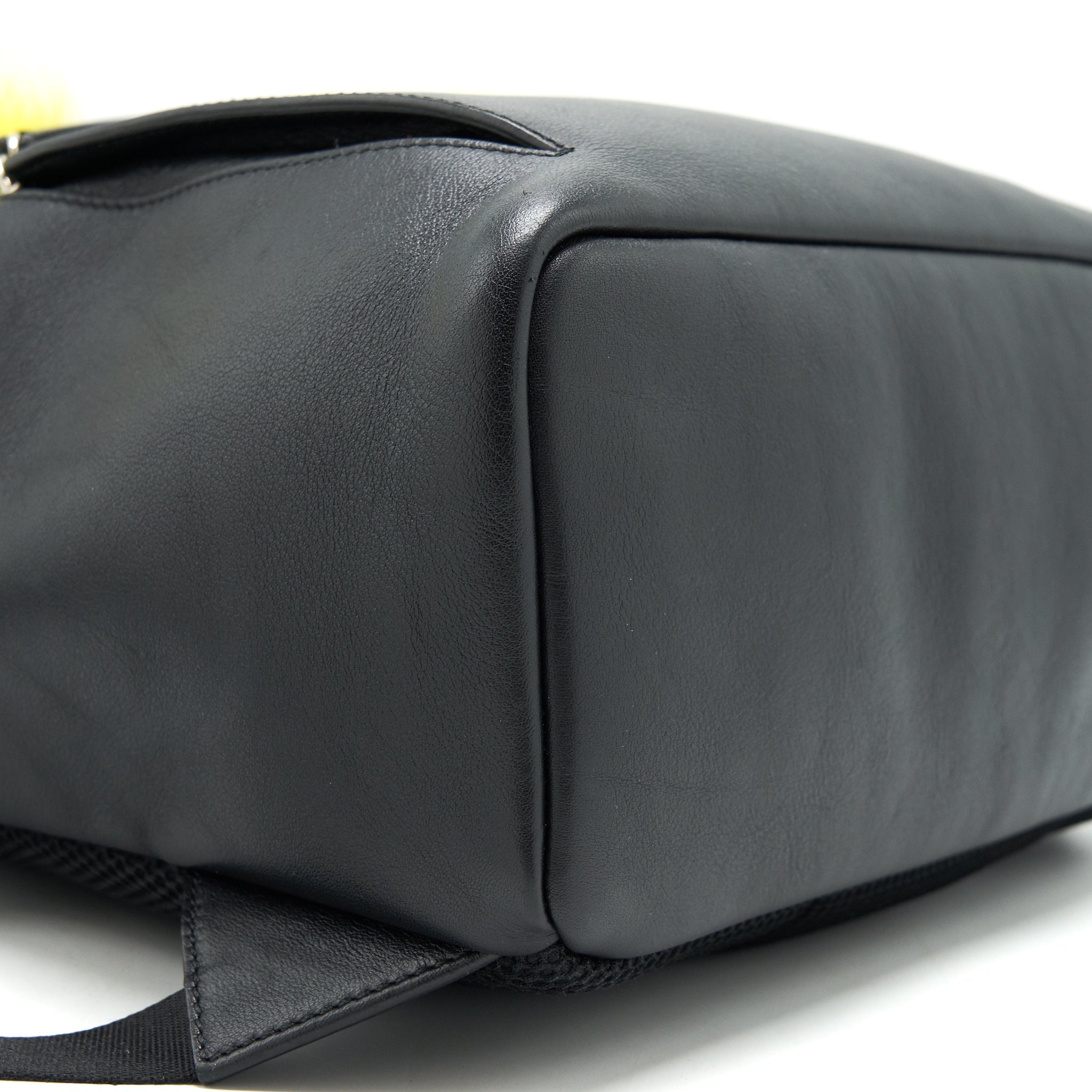MONSTER BACKPACK BLACK/YELLOW FUR