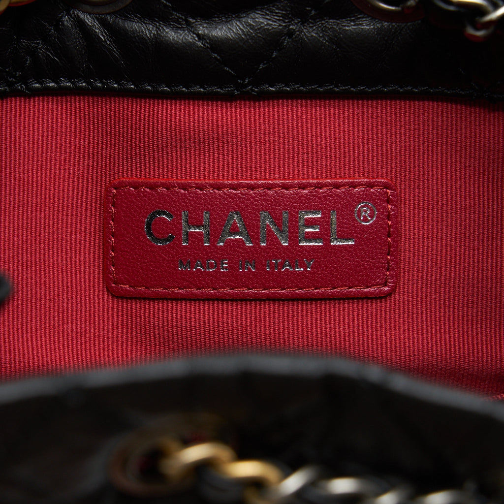 SMALL GABRIELLE BACKPACK CALFSKIN BLACK WITH MULTICOLOUR HARDWARE