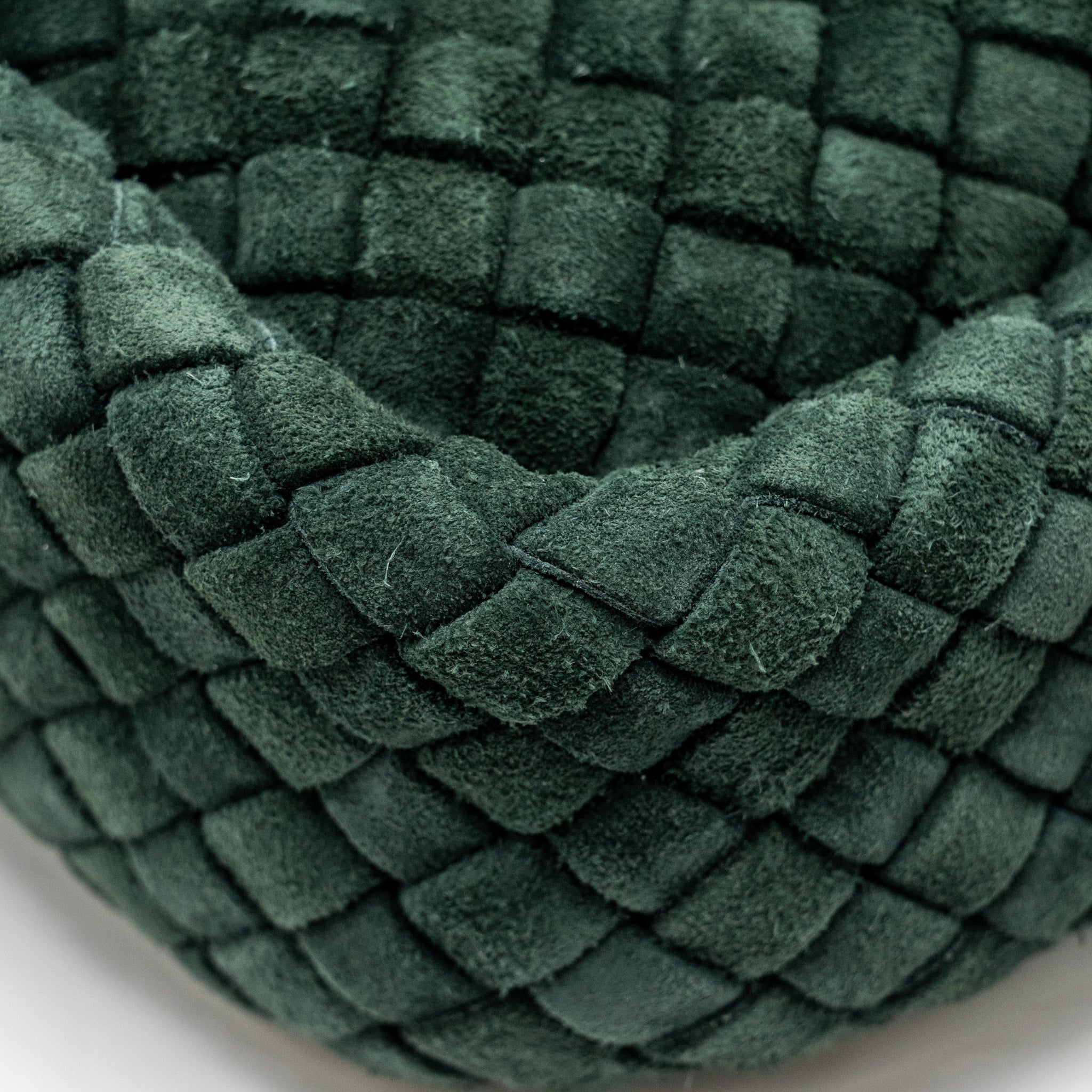 COBBLE MESSENGER BAG INTRECCIATO-WOVEN PADDED SUEDE DARK GREEN GHW
