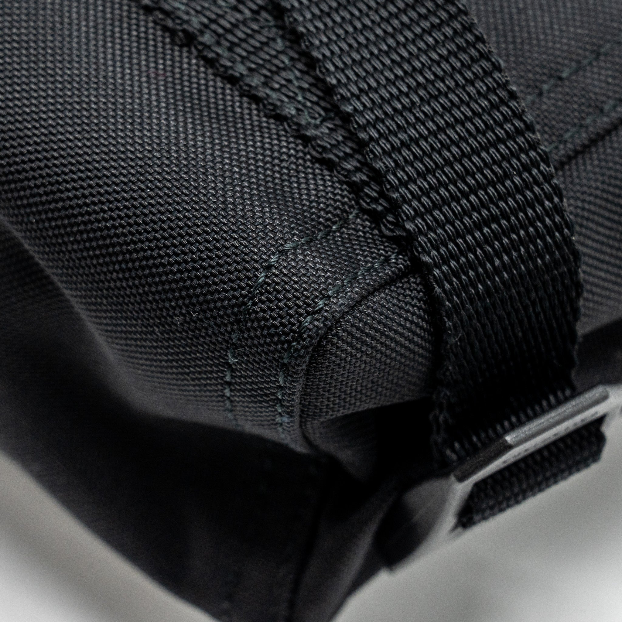 ARMY MESSENGER BAG BLACK RECYCLED NYLON BLACK/BLACK HARDWARE