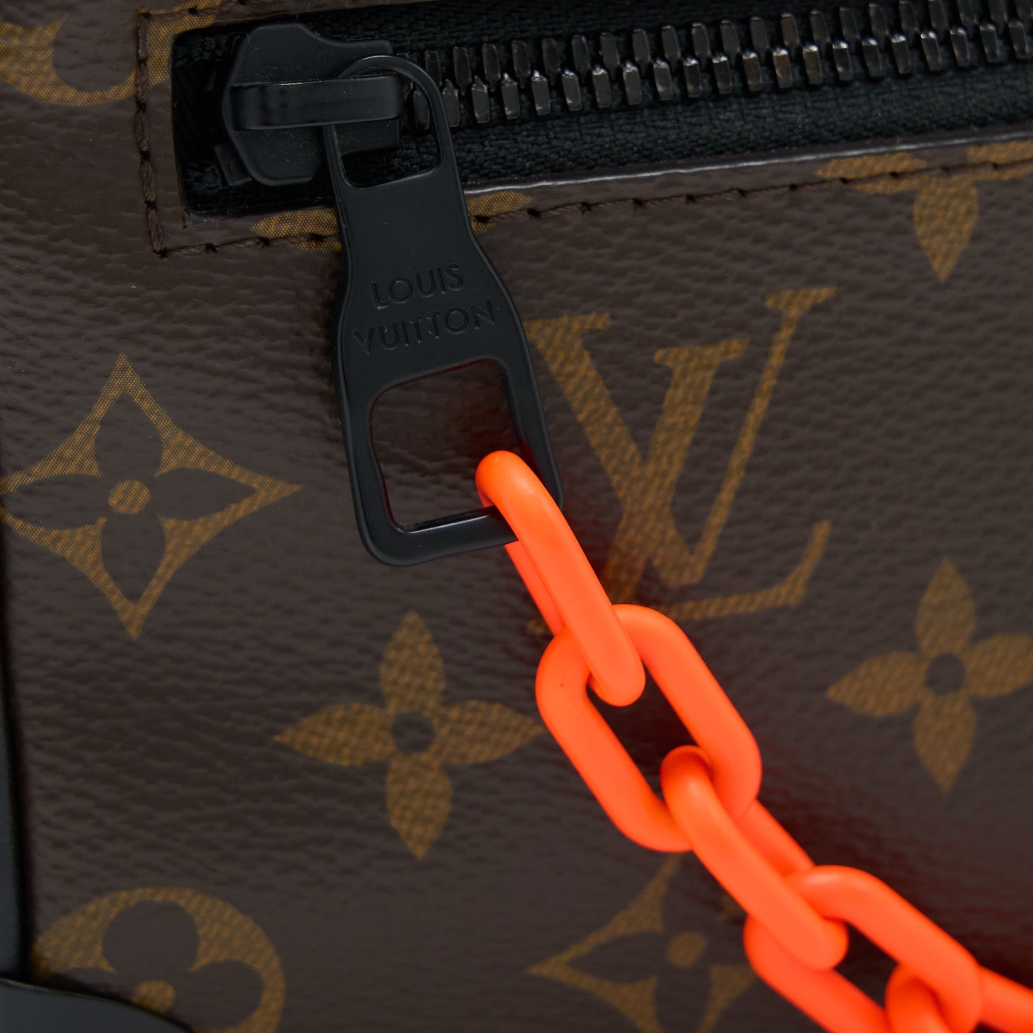 MINI SOFT TRUNK MONOGRAM CANVAN MATT-BLACK HARDWARE