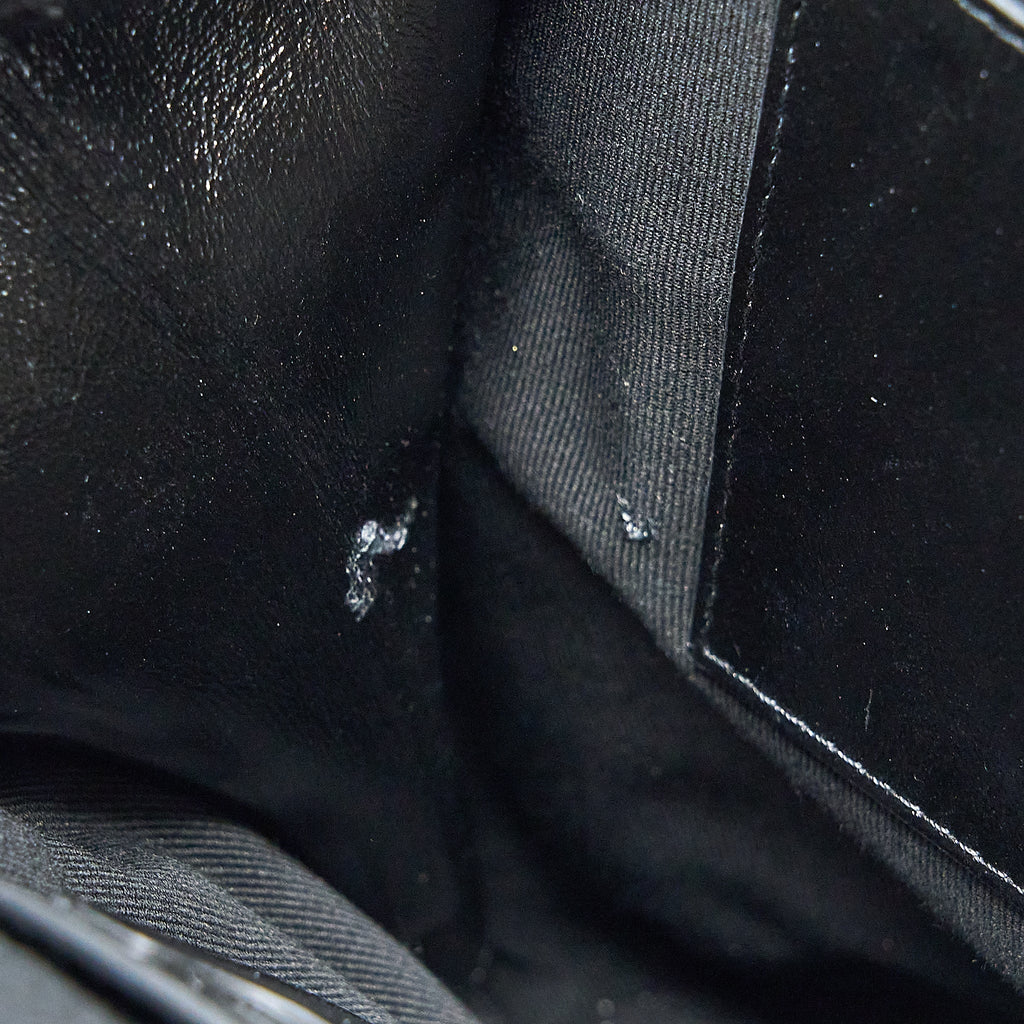 22A QUILTED BACKPACK SHINY CALFSKIN BLACK LGHW (MICROCHIP)