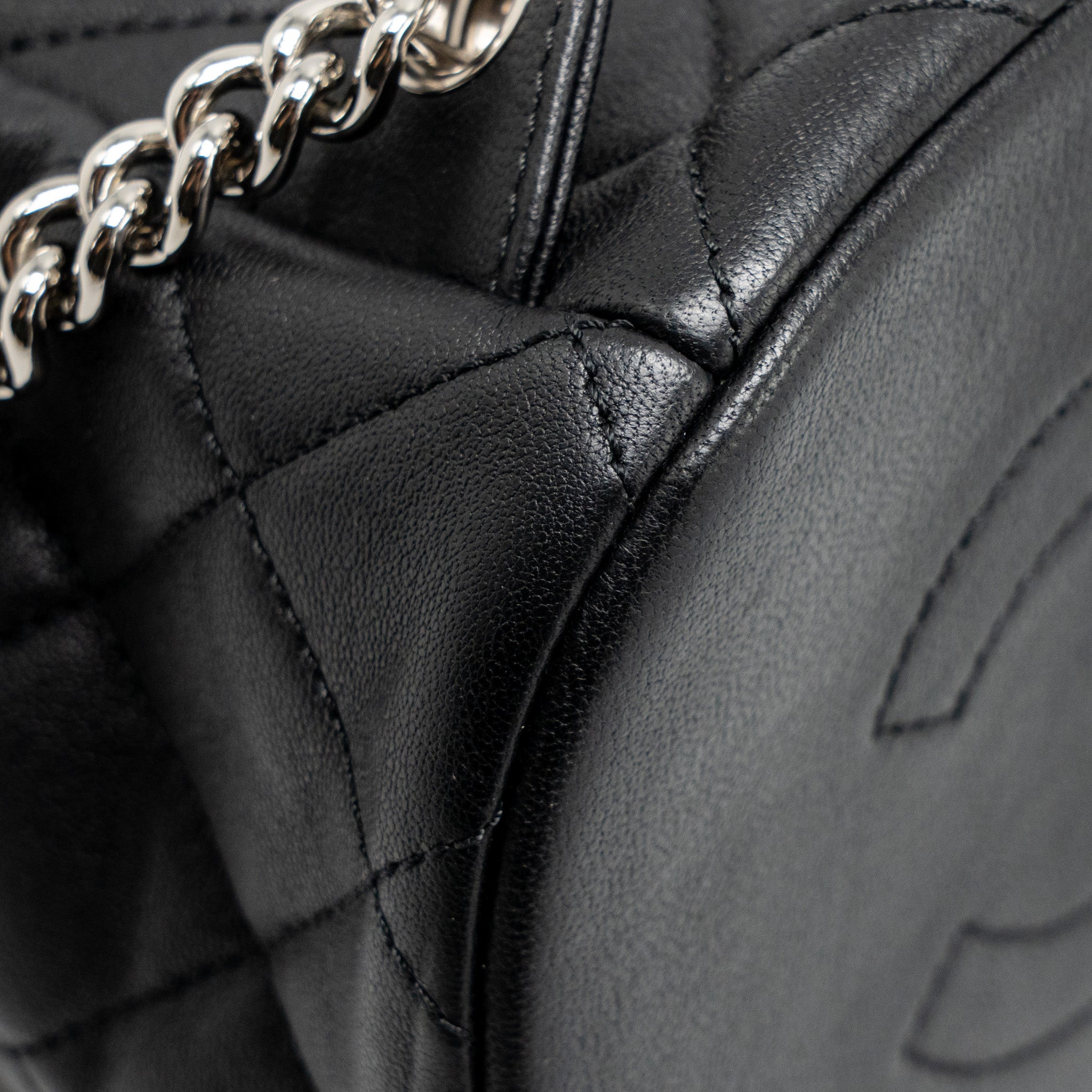 QUILTED METALLIC BUBBLE BACKPACK LAMBSKIN BLACK MULTICOLOUR HARDWARE